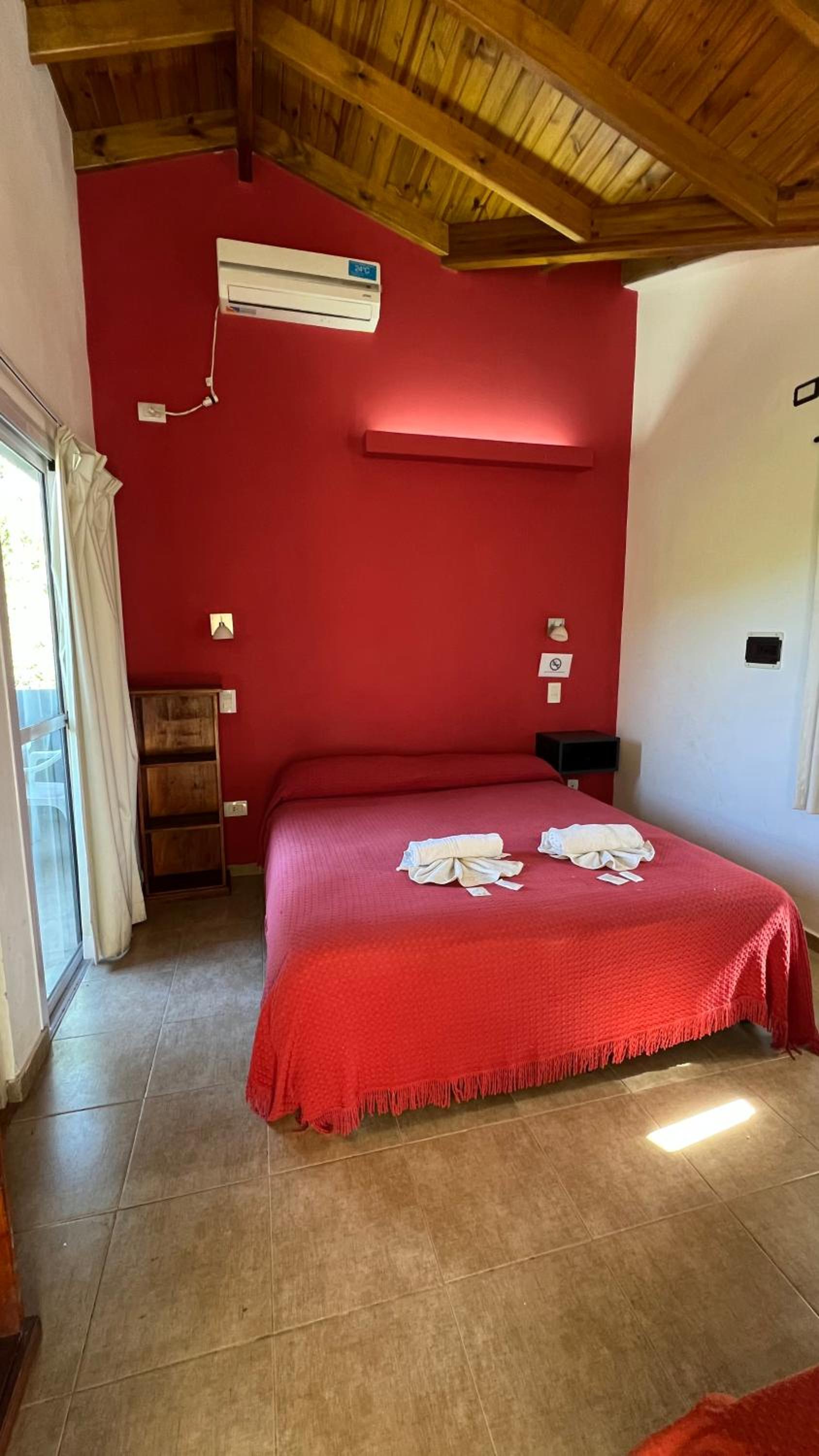 Deluxe Double Room (2 Adults + 1 Child) photo 1