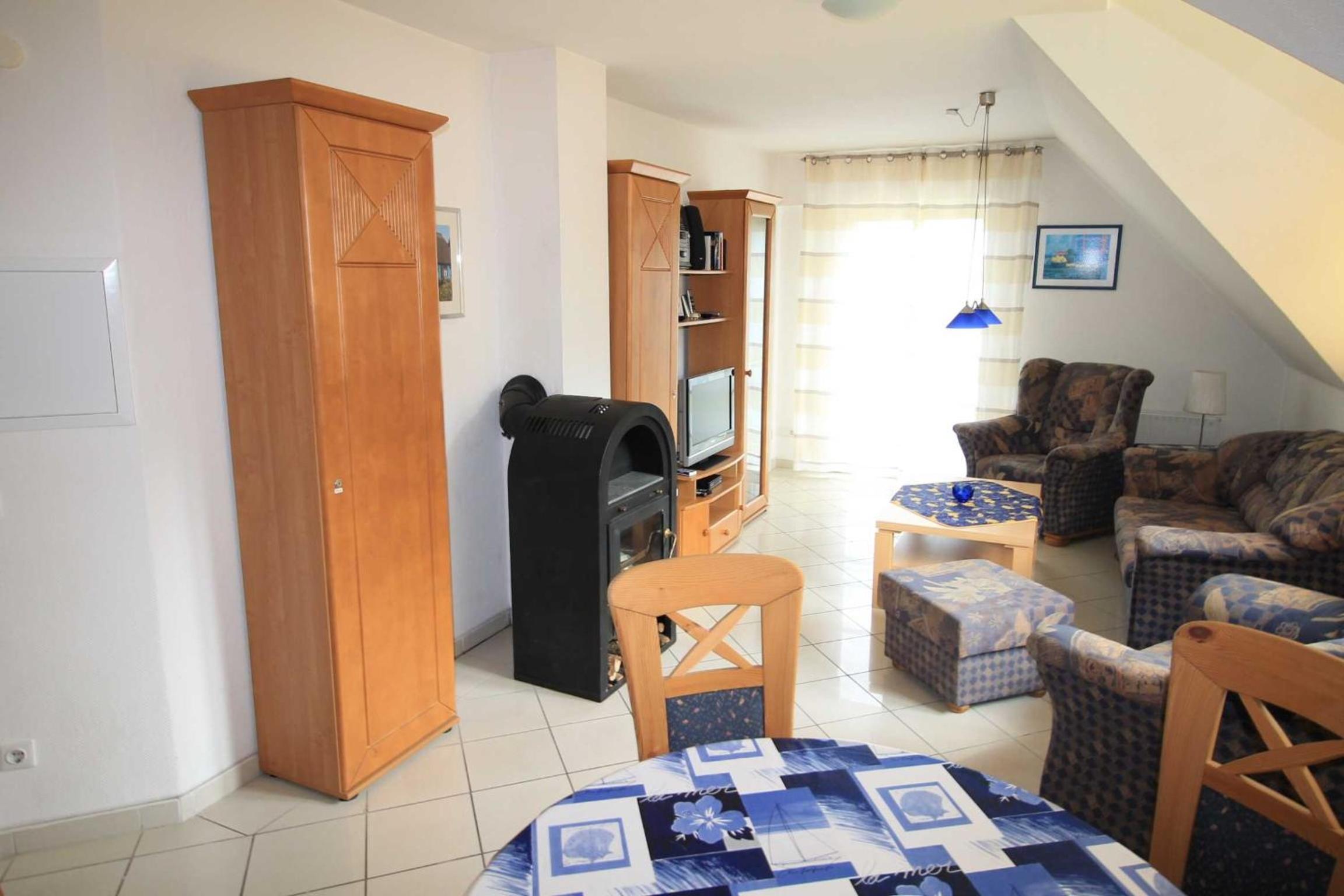 Two-Bedroom Apartment with Shower  photo 2
