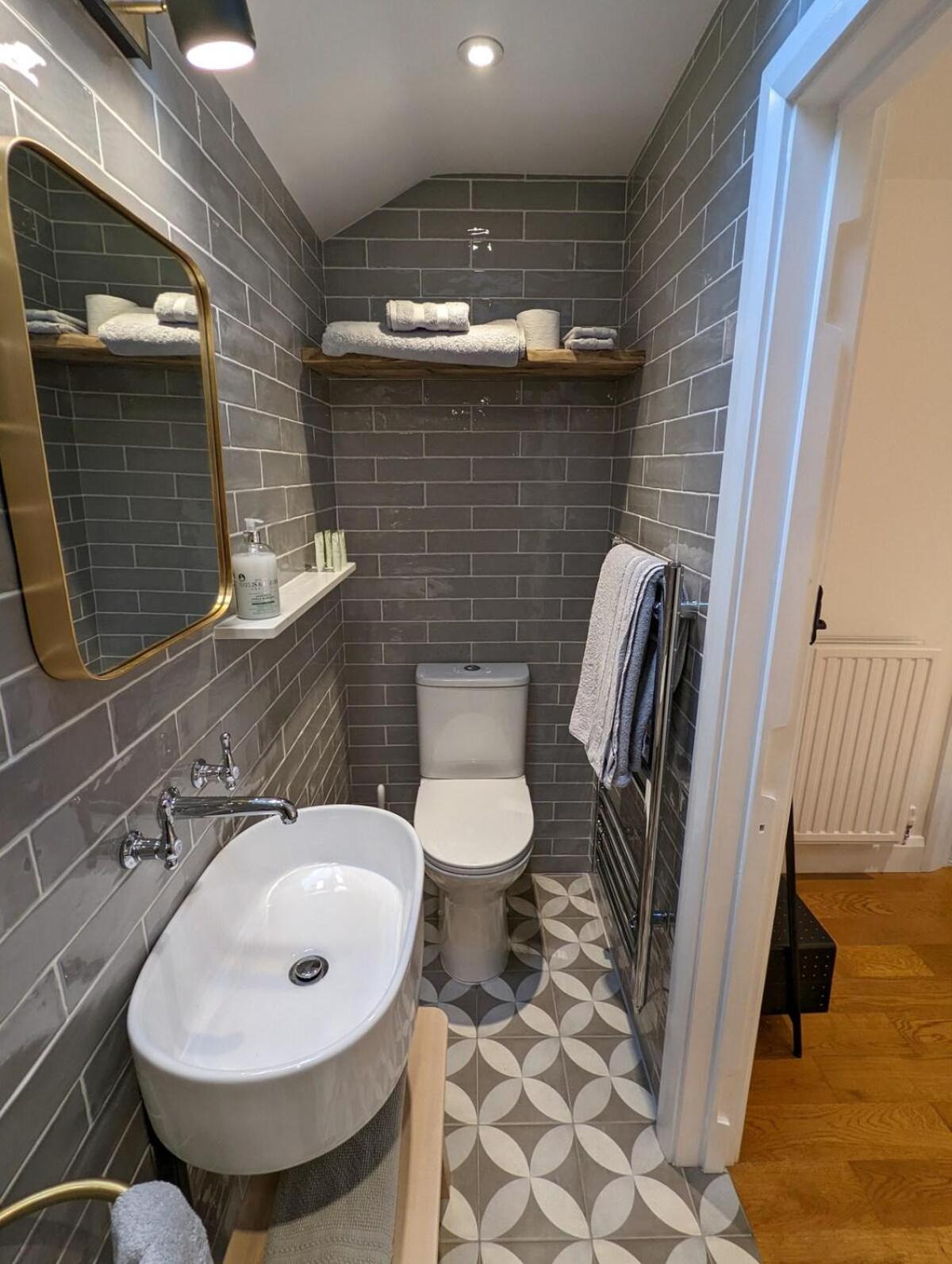 The Garden Rooms Deluxe Apartment photo 2