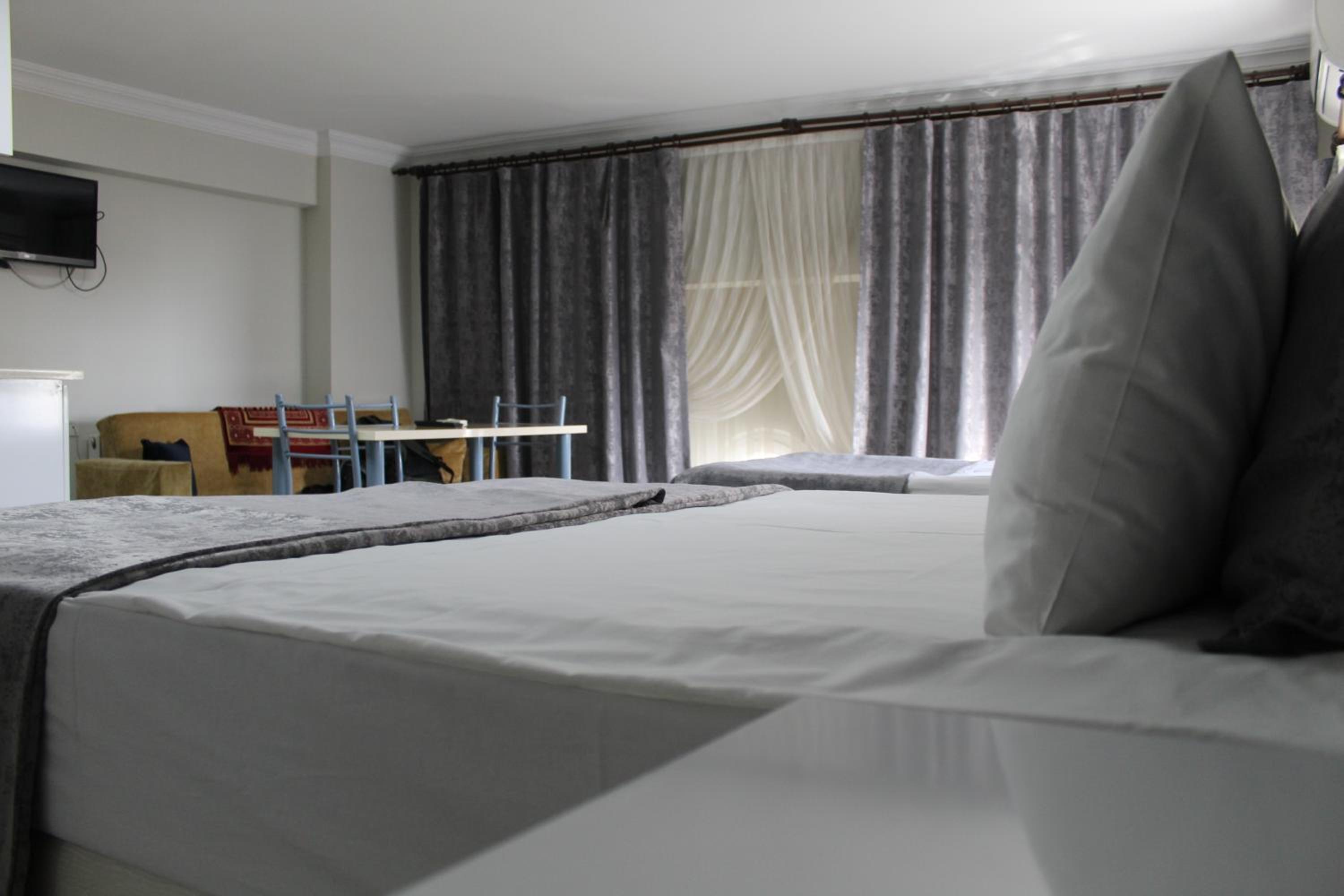 Superior Quadruple Room photo 3