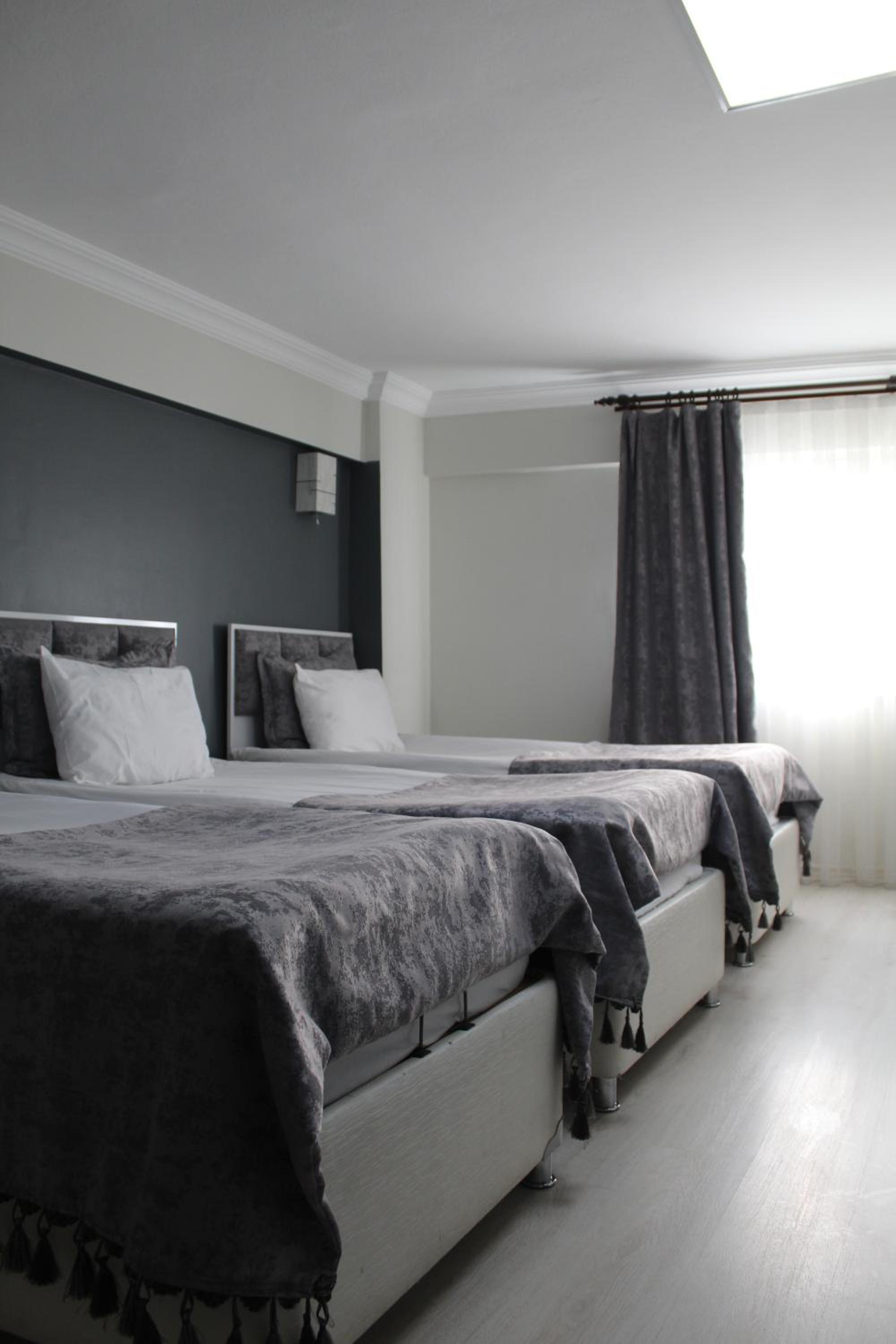 Standard Quadruple Room photo 2