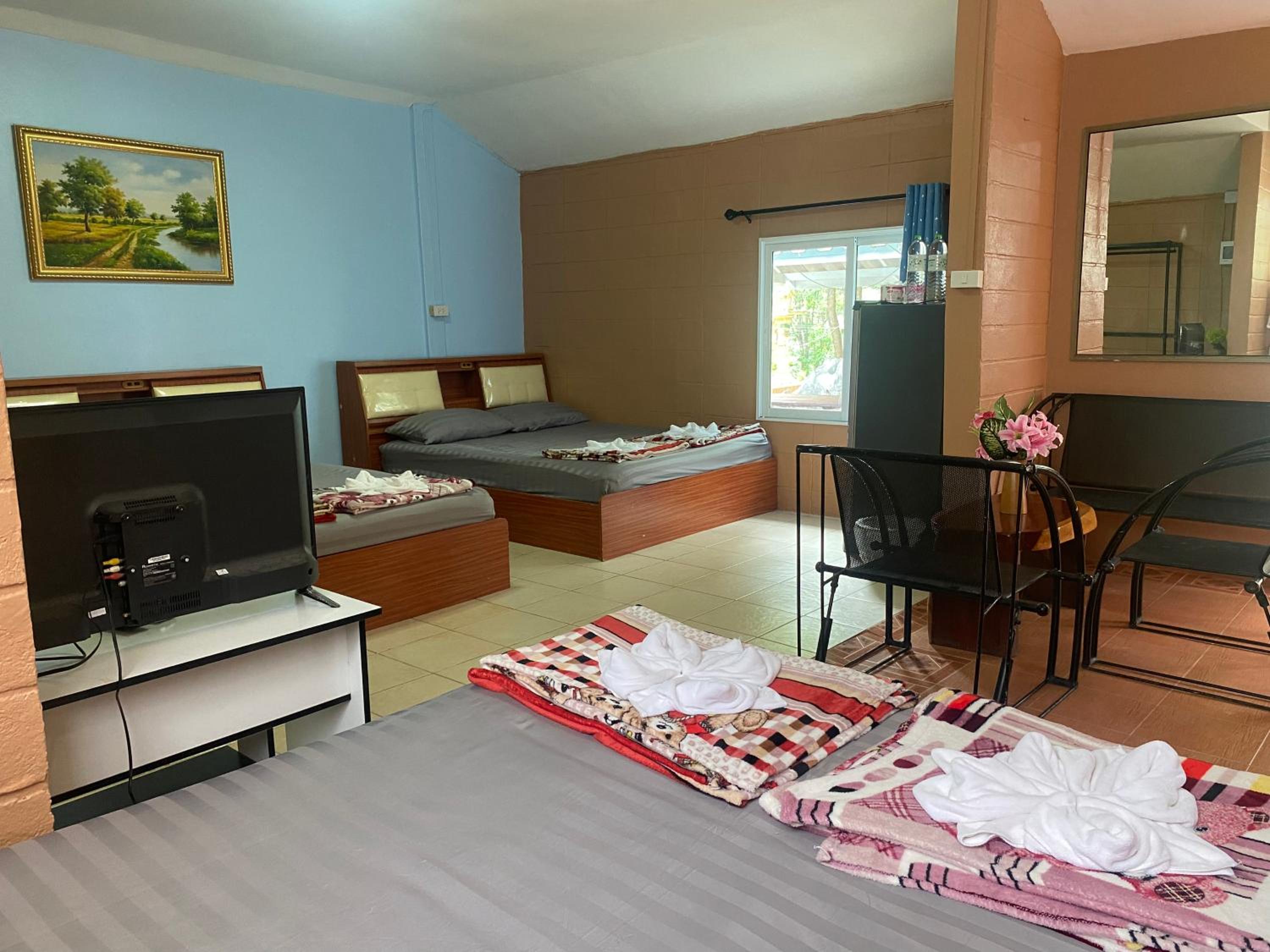 Habitación Familiar con Vista a la Montaña