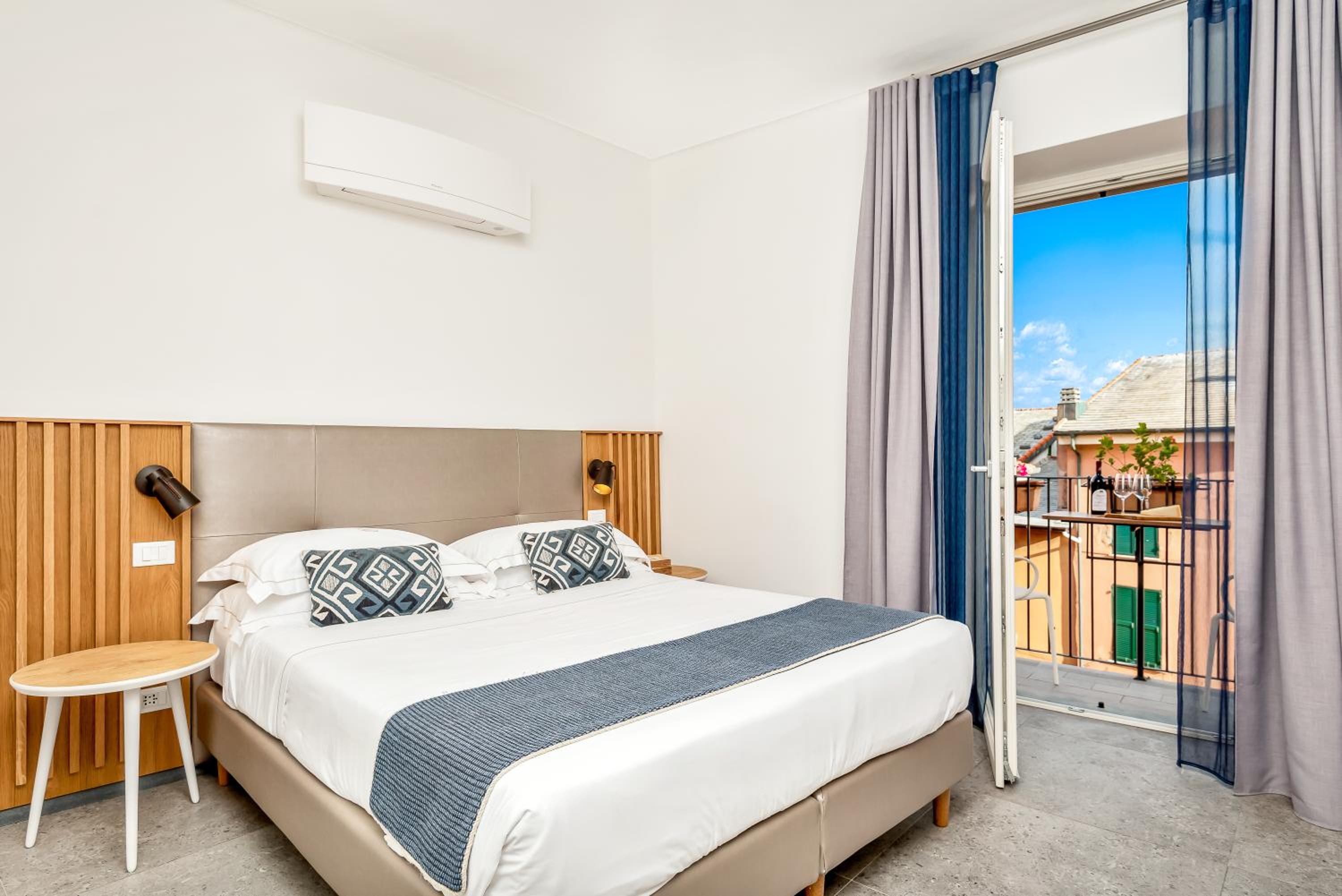 Double or Twin Room with Balcony