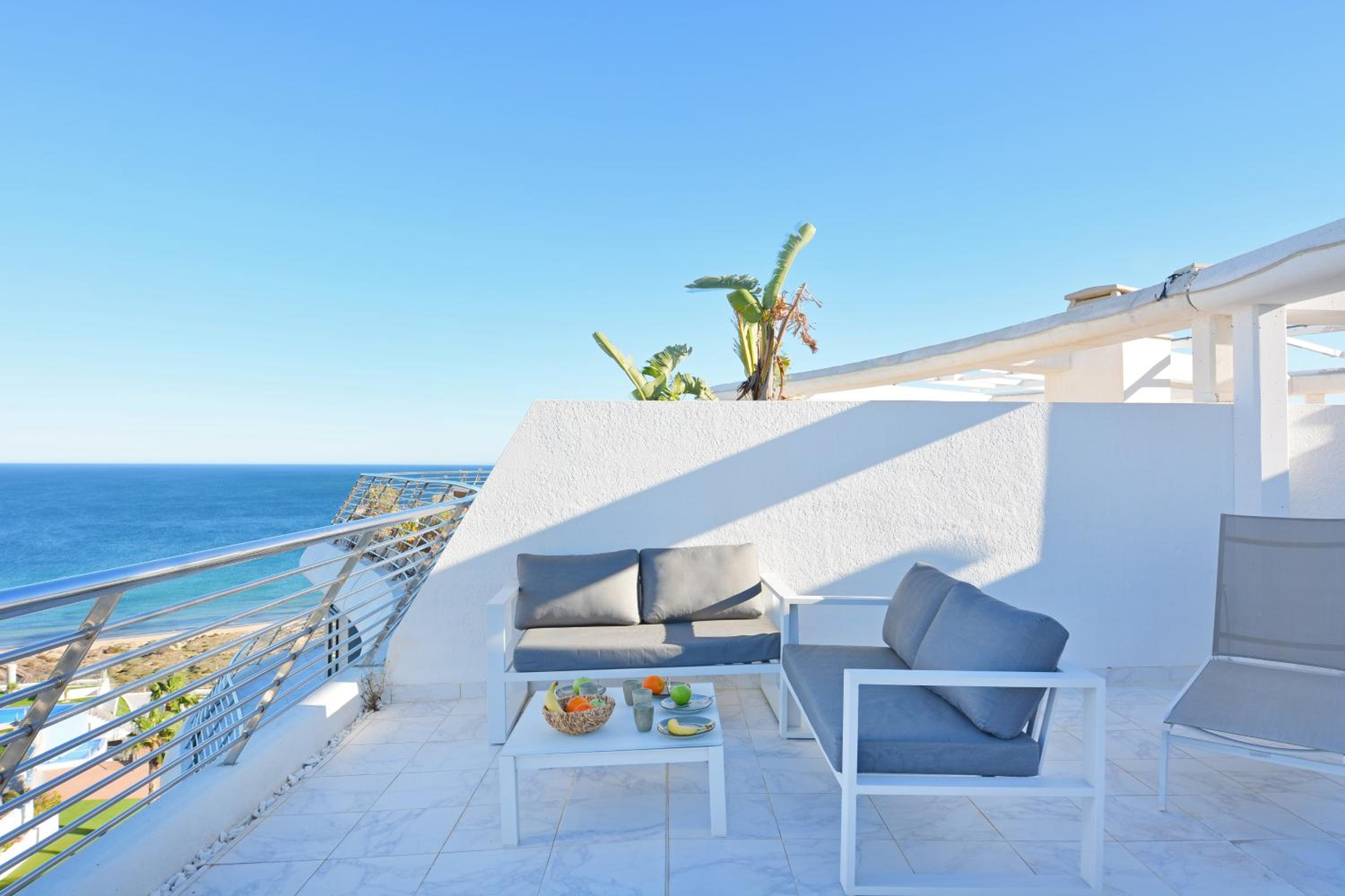 Superior Apartment photo 3