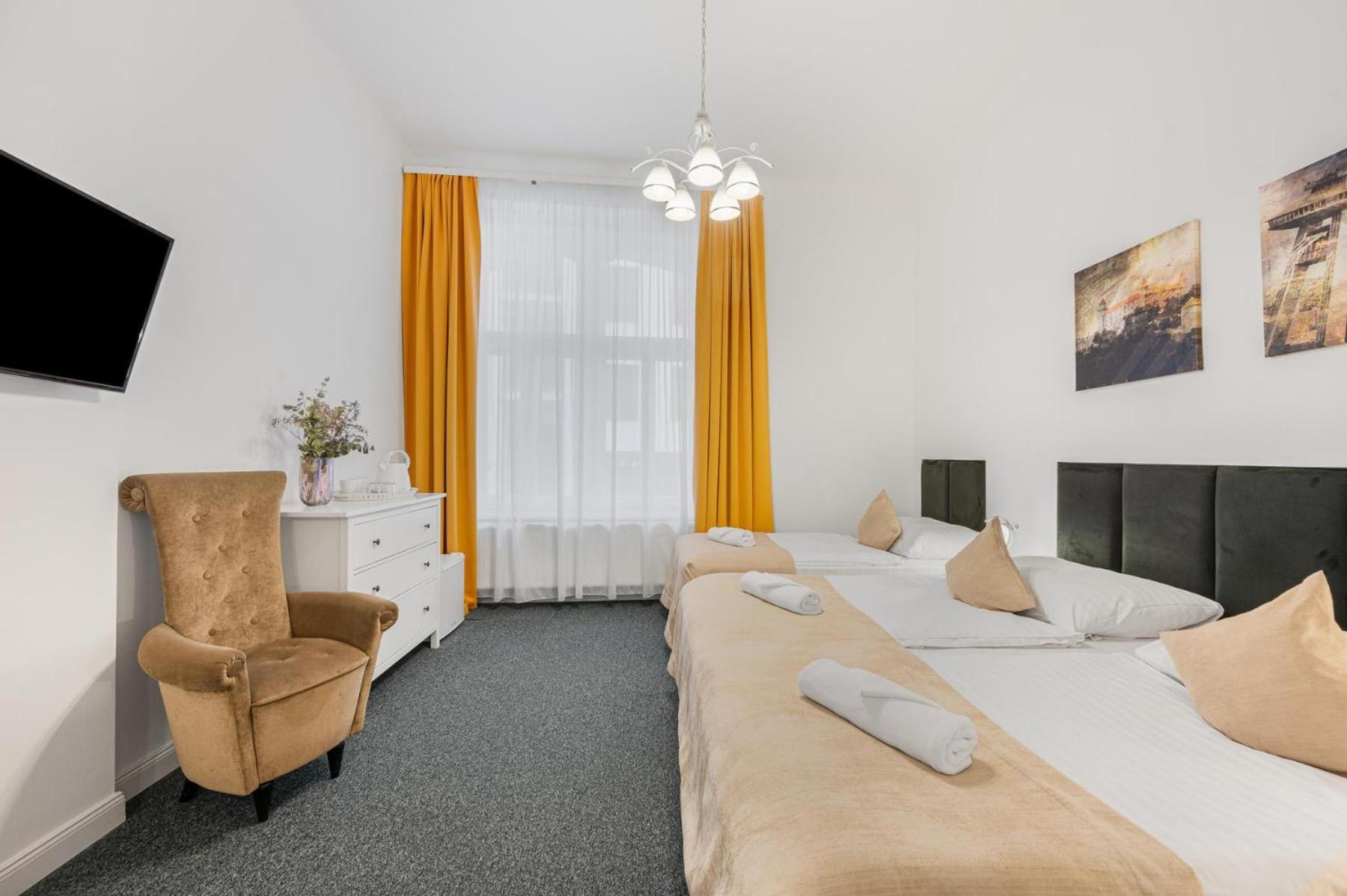 Standard Triple Room - Photo 3