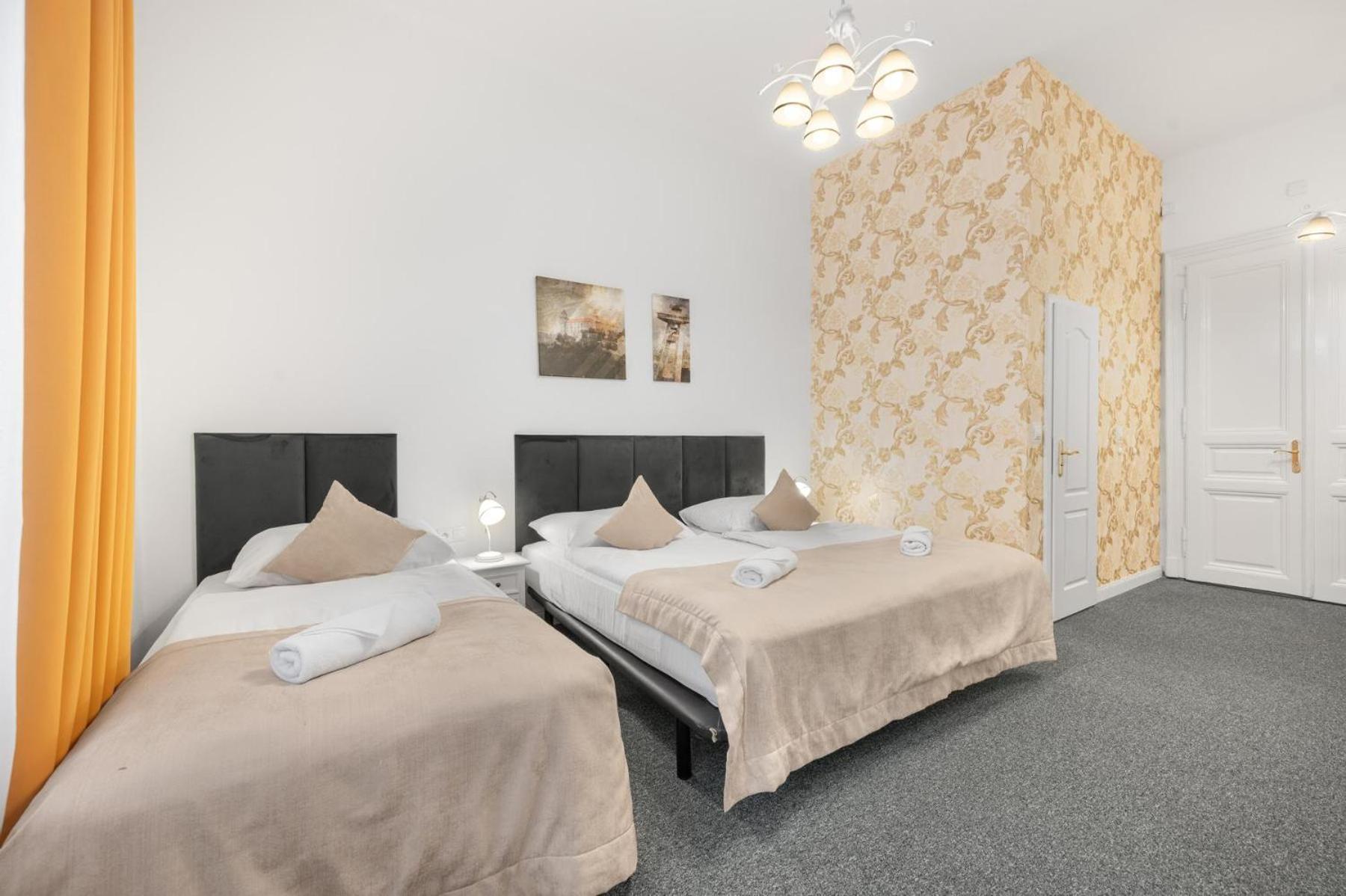 Standard Triple Room - Photo 1