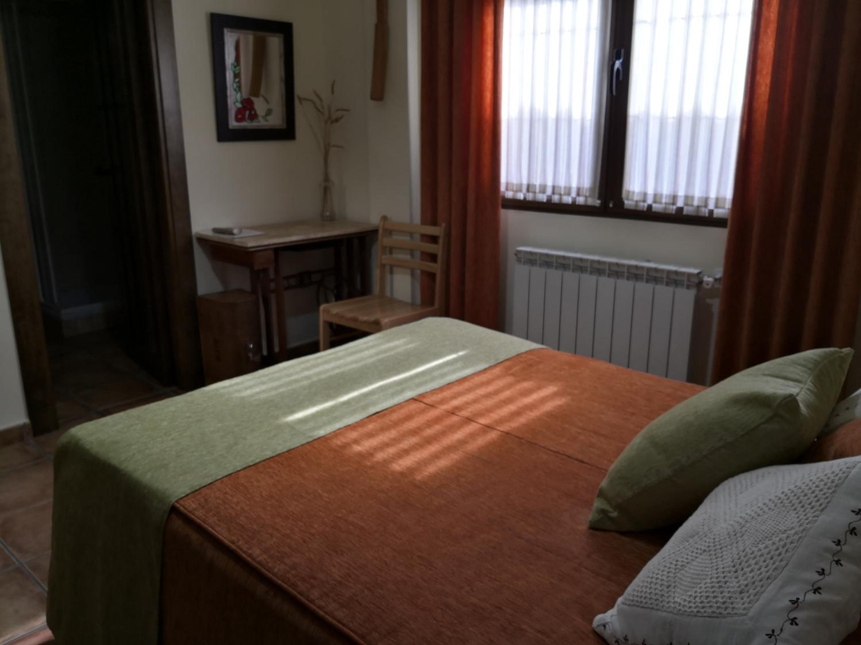 Double or Twin Room photo 3