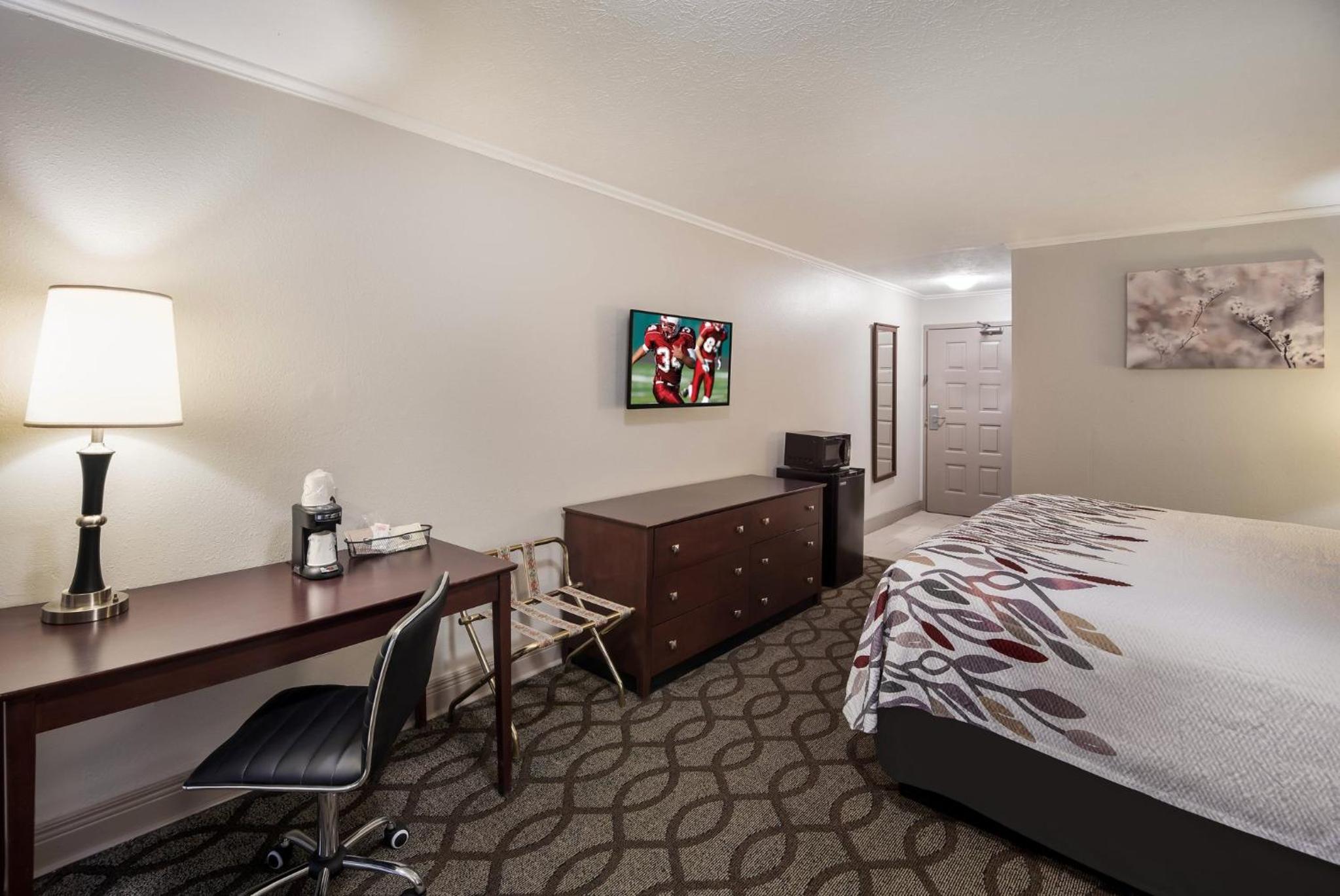 Superior King Room Non-Smoking - Photo 1