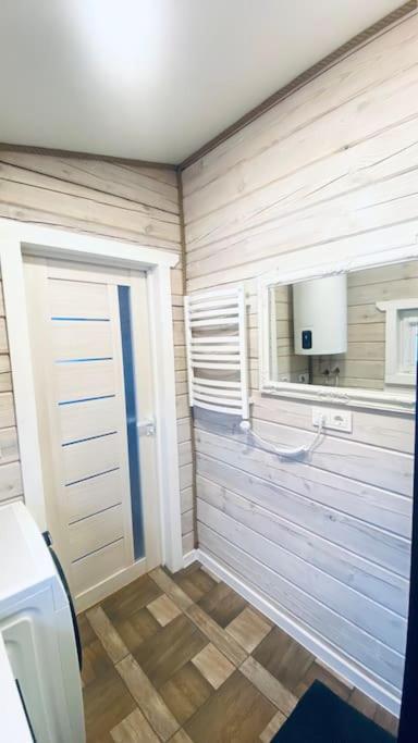 Two-Bedroom House - Photo 27