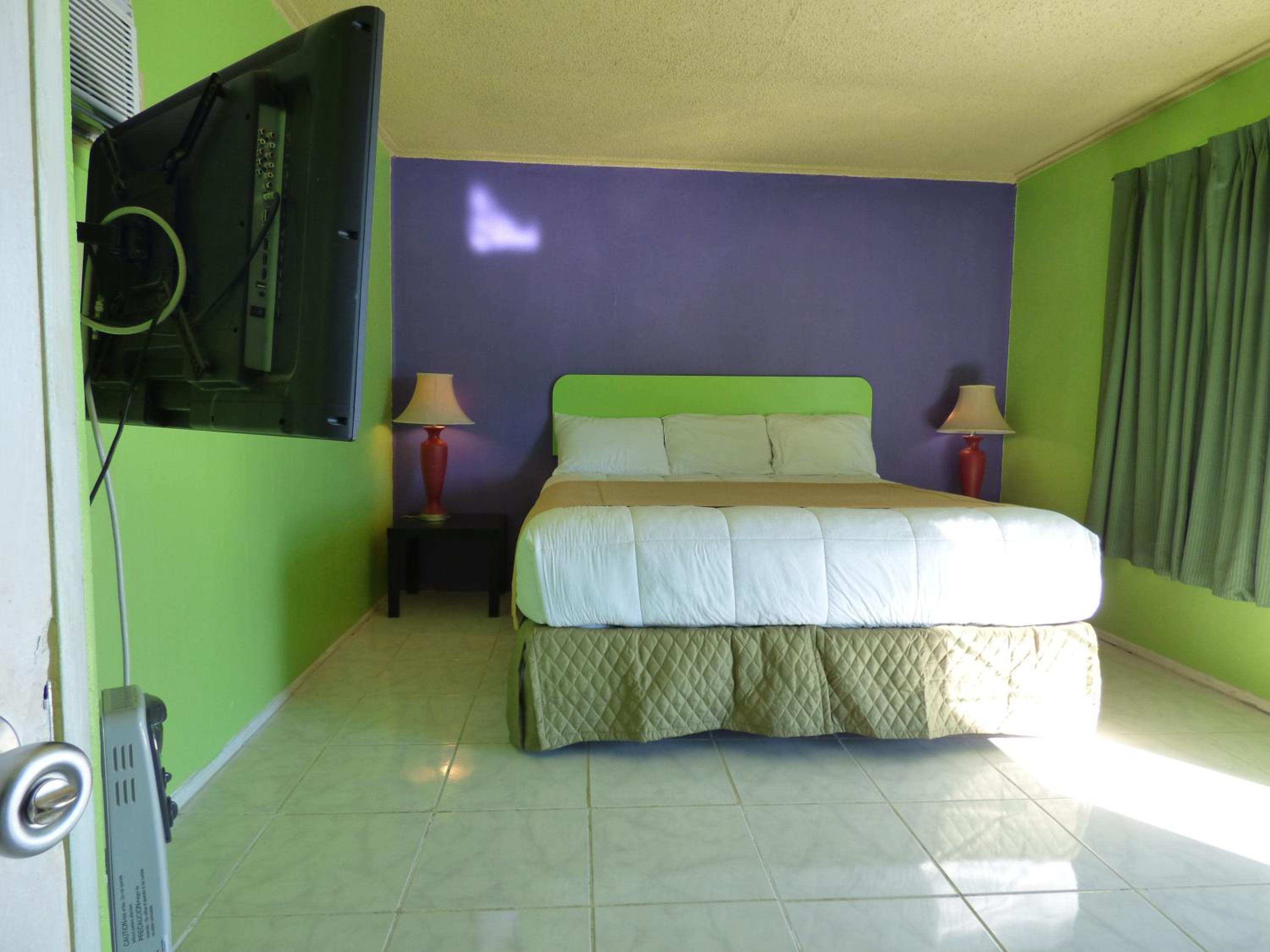 A Room with One Double Bed photo 2