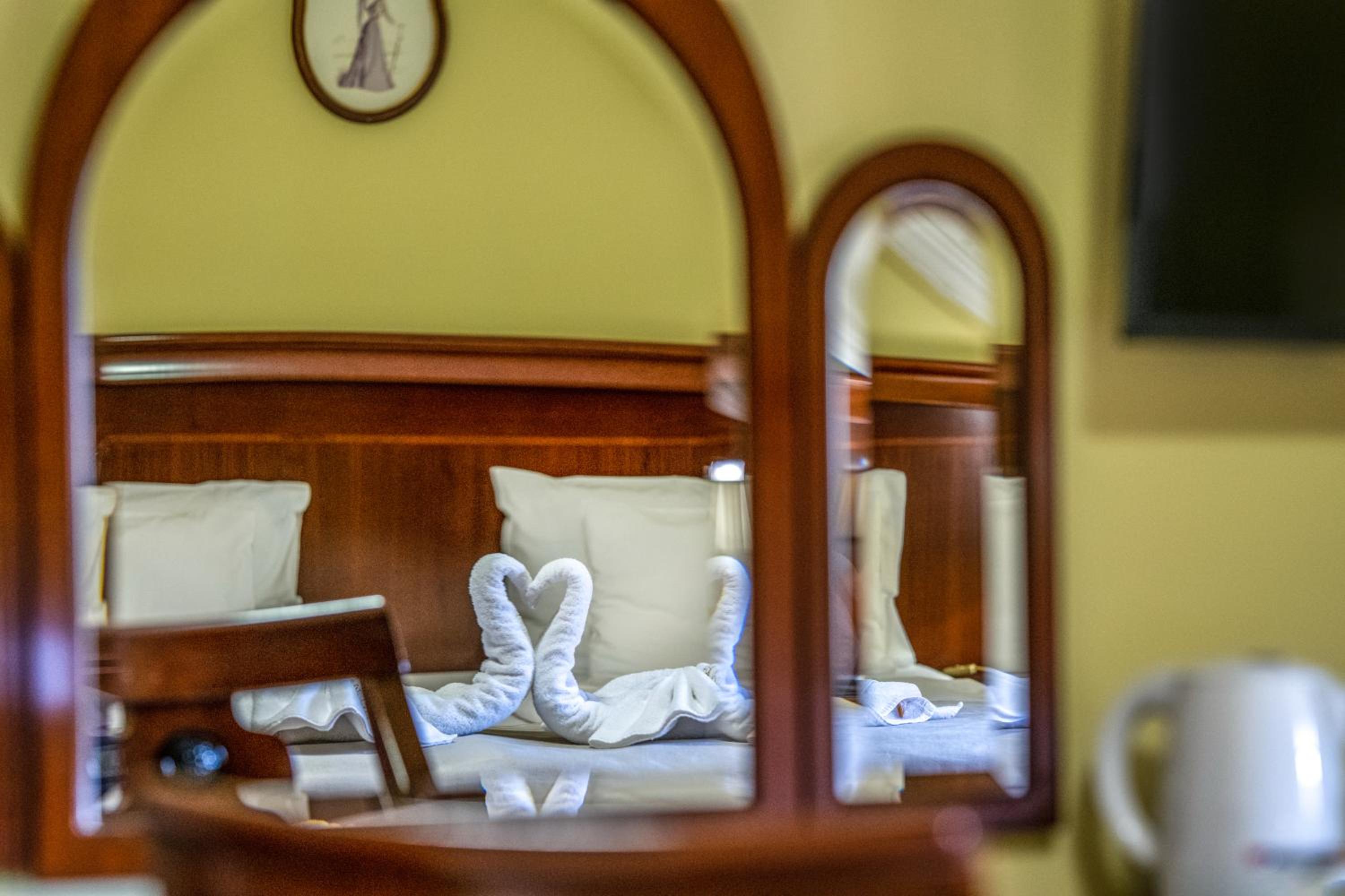Standard Double Room Manzard - Castle photo 2