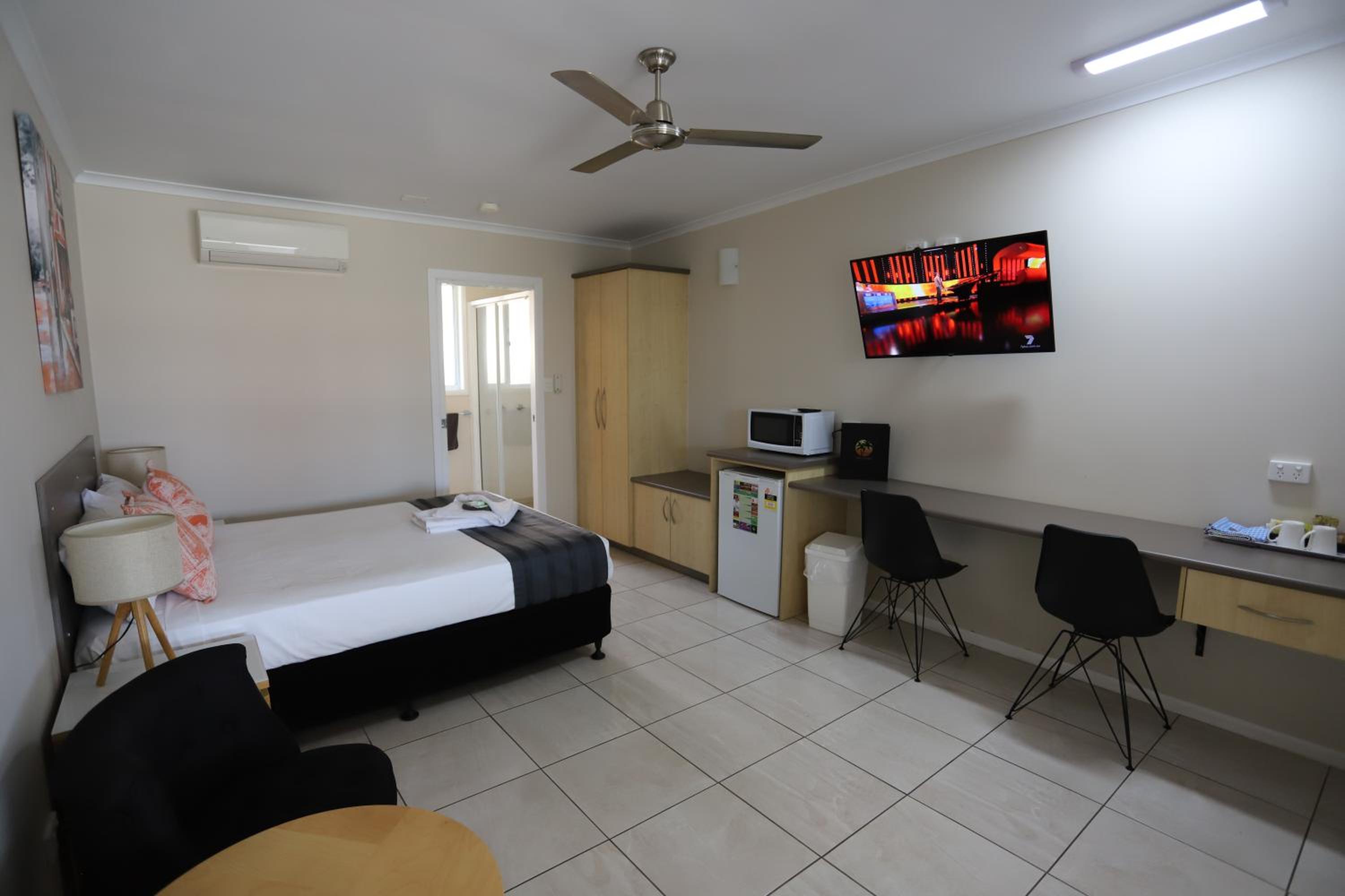 Executive Queen Room photo 2