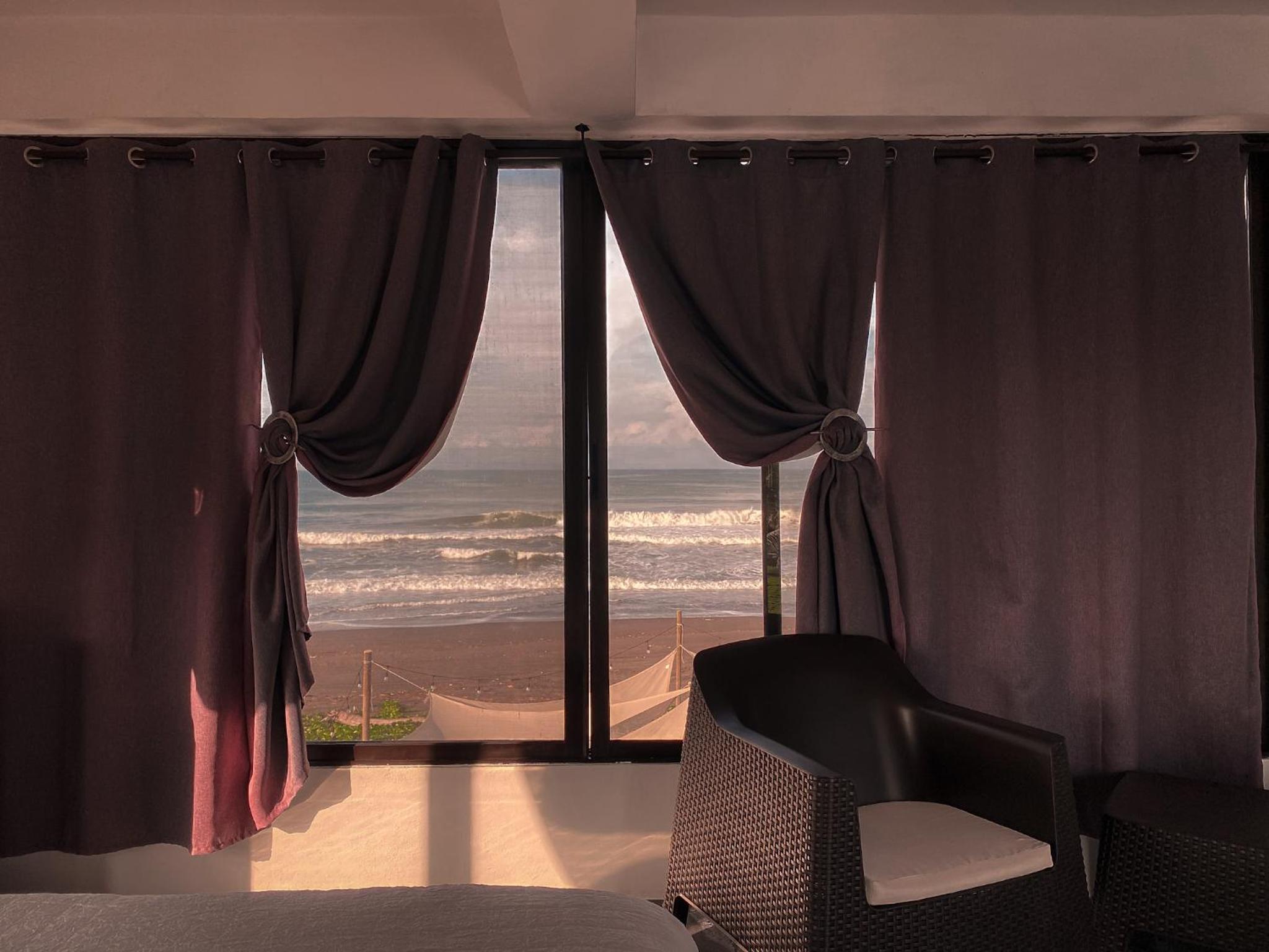 Double Room with Sea View photo 2