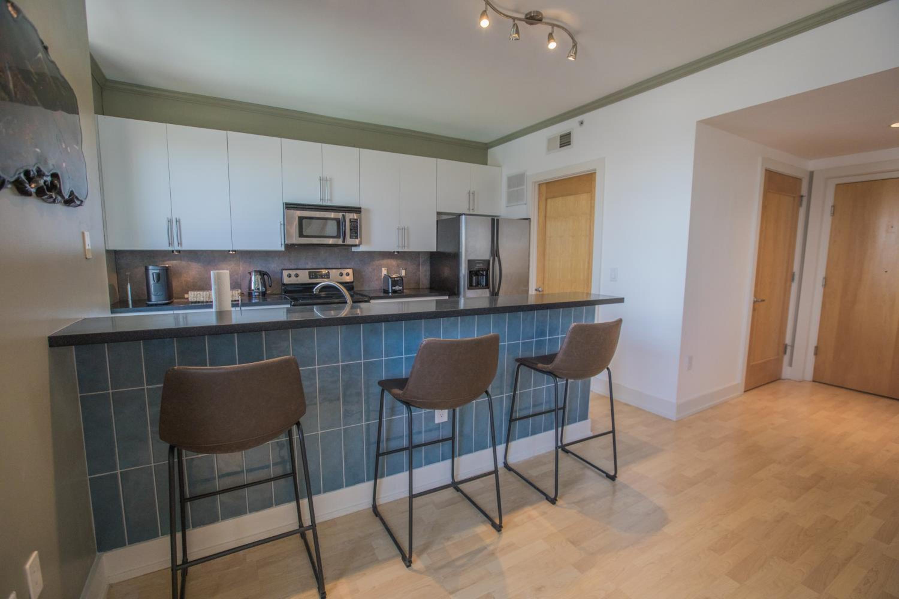 One-Bedroom Apartment - Photo 24