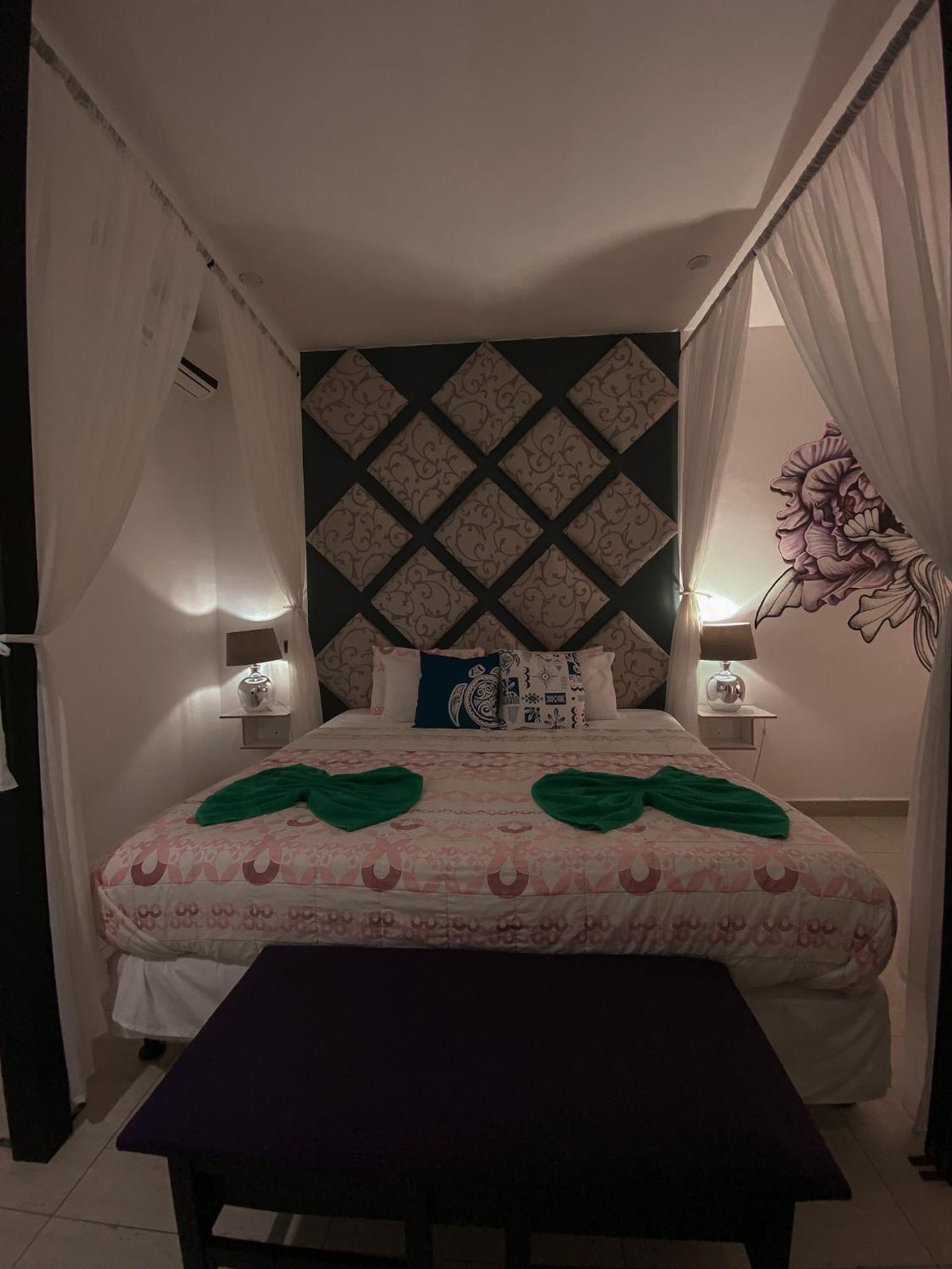 Two-Bedroom Suite photo 3