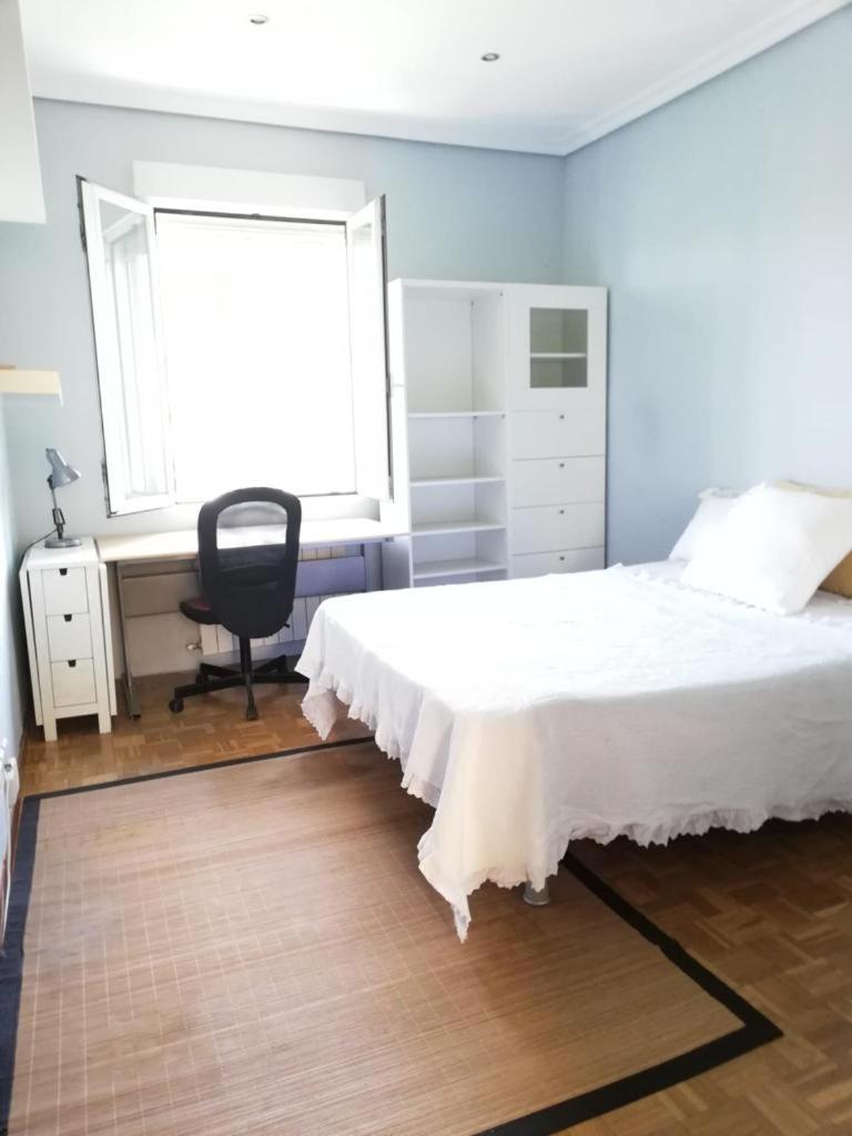 Habitación Doble Estándar con Baño Compartido