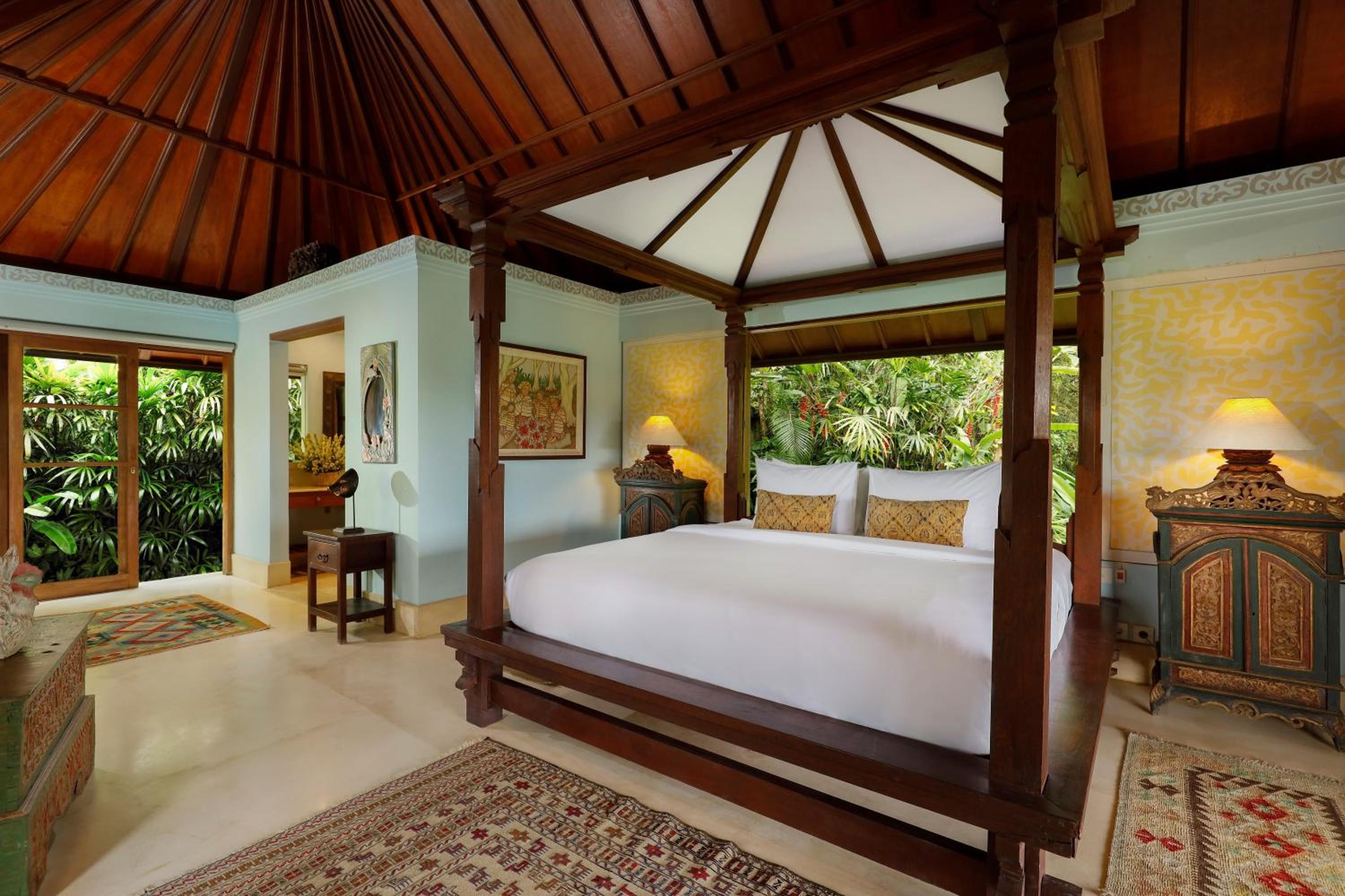 Three-Bedroom Villa - Photo 20