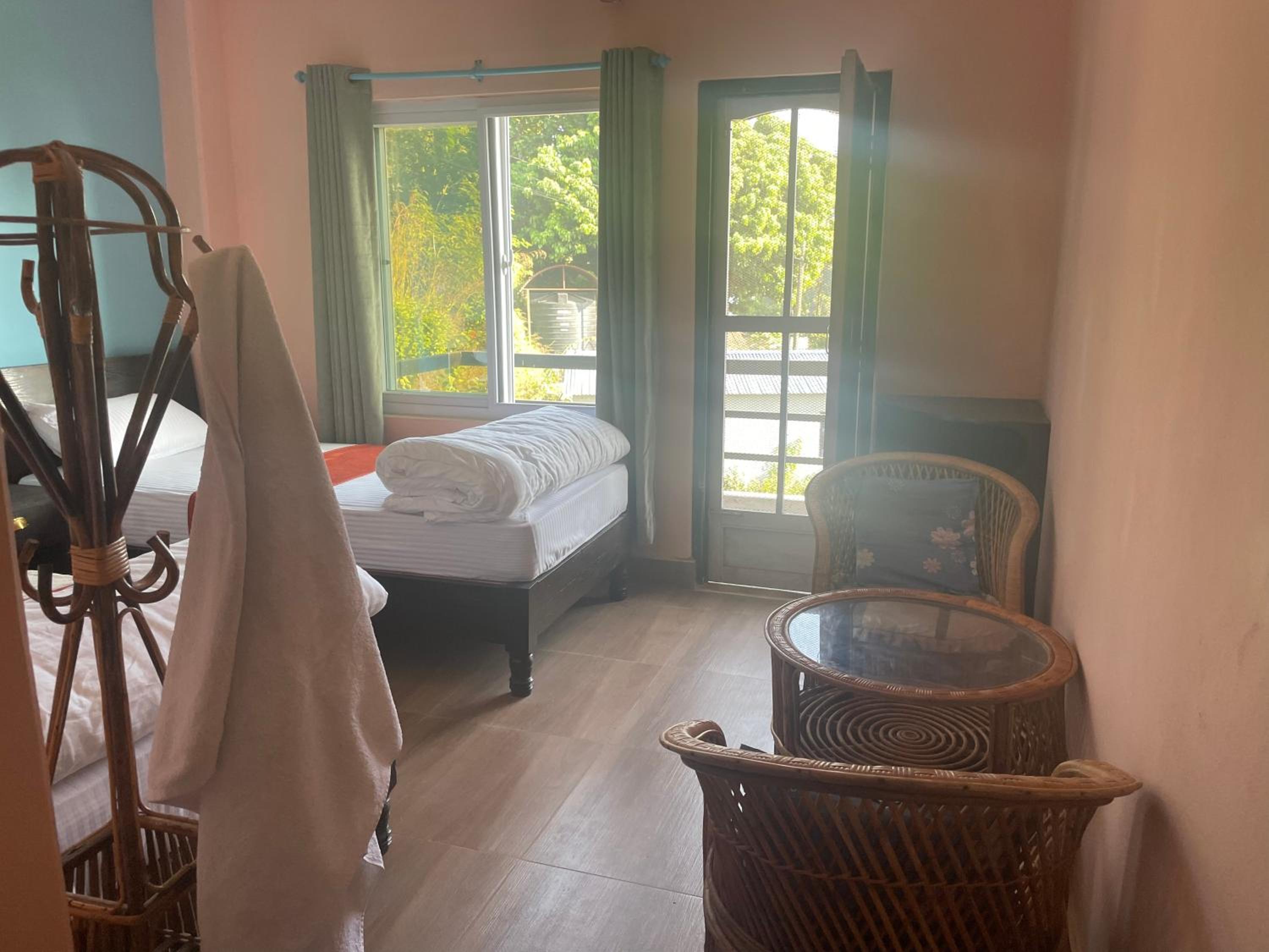 Twin Room with Balcony photo 3