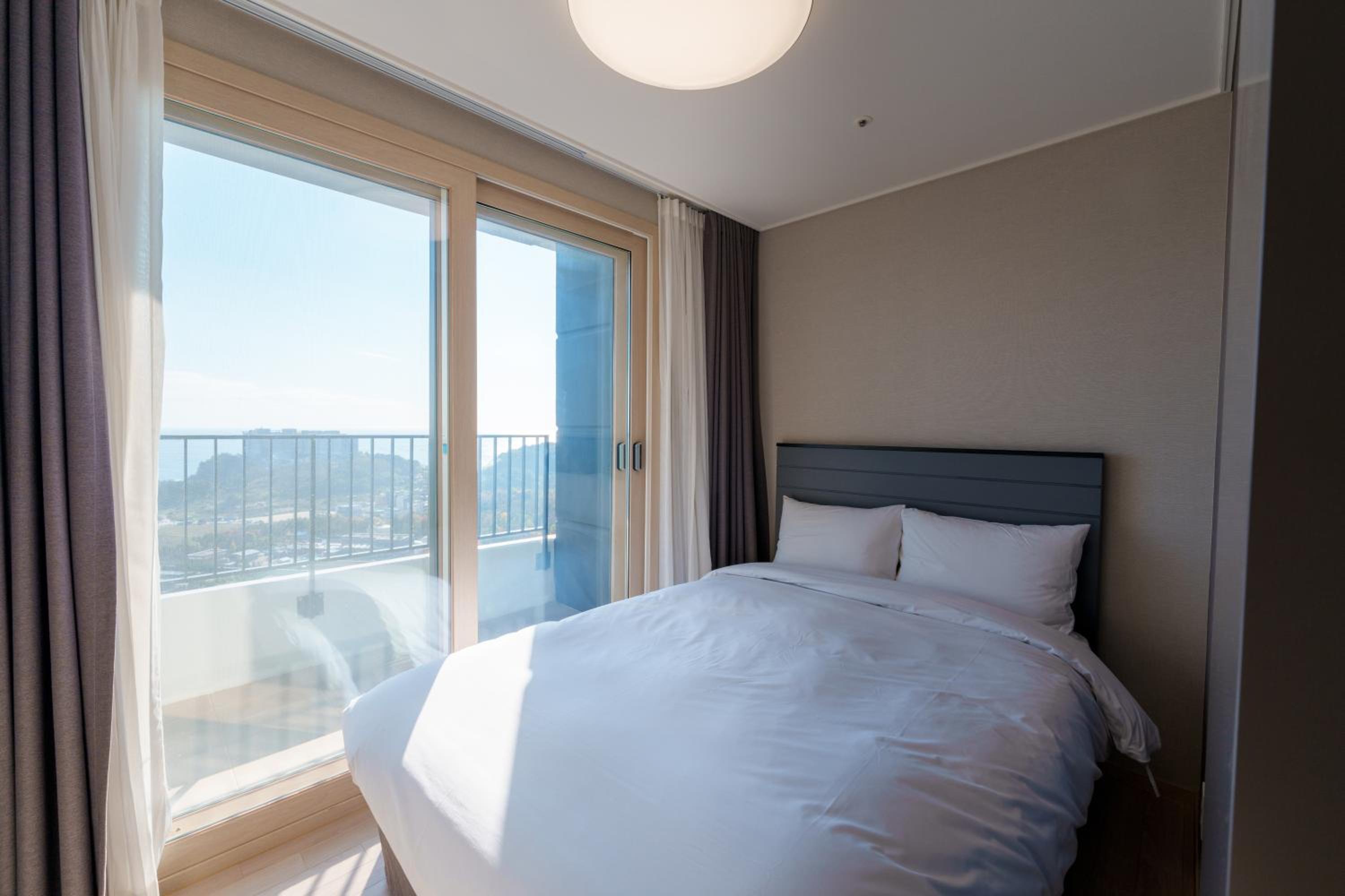 Family Ocean Suite Room