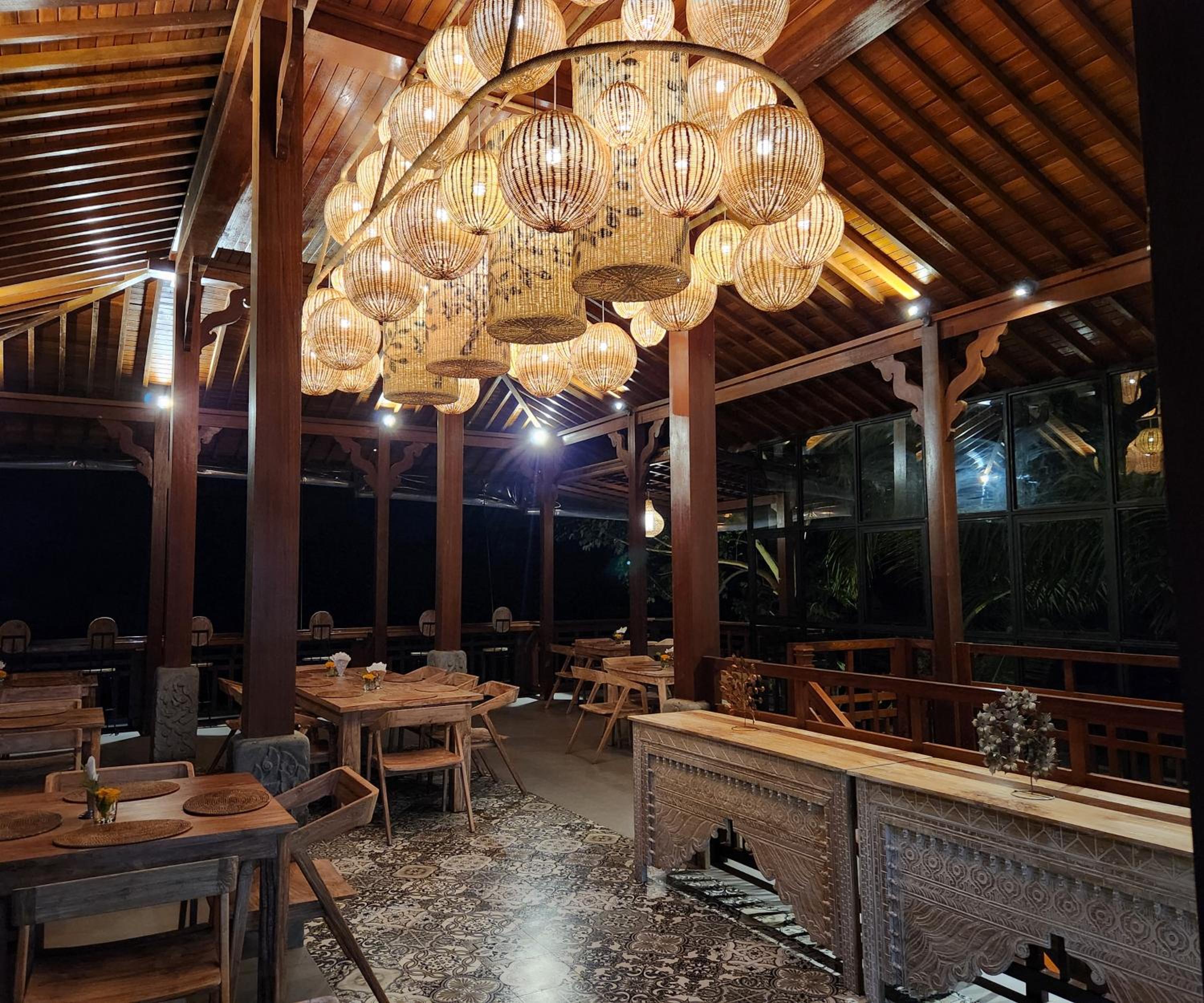 Luxury Villa - Photo 39