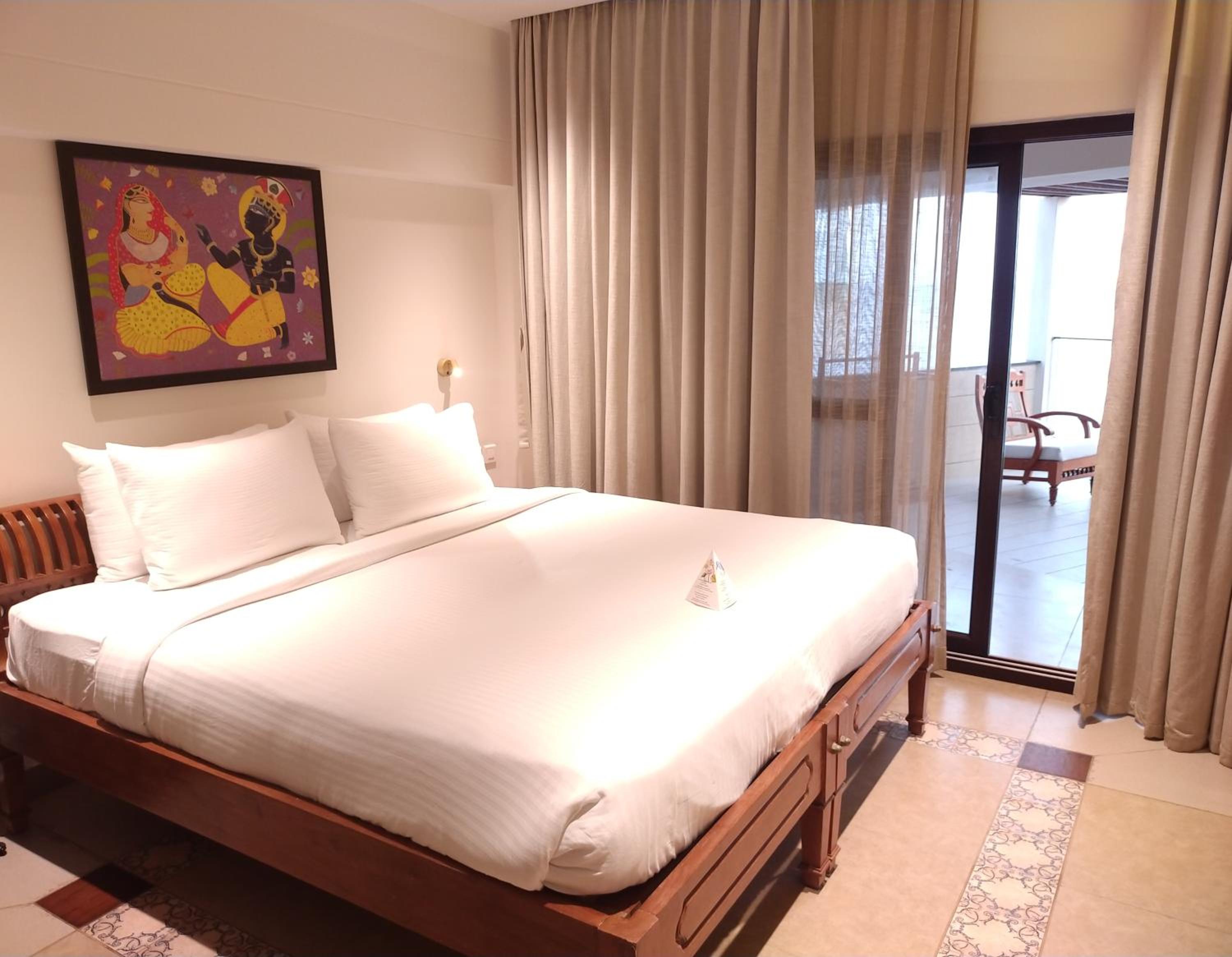 Deluxe Twin Room with Sea View