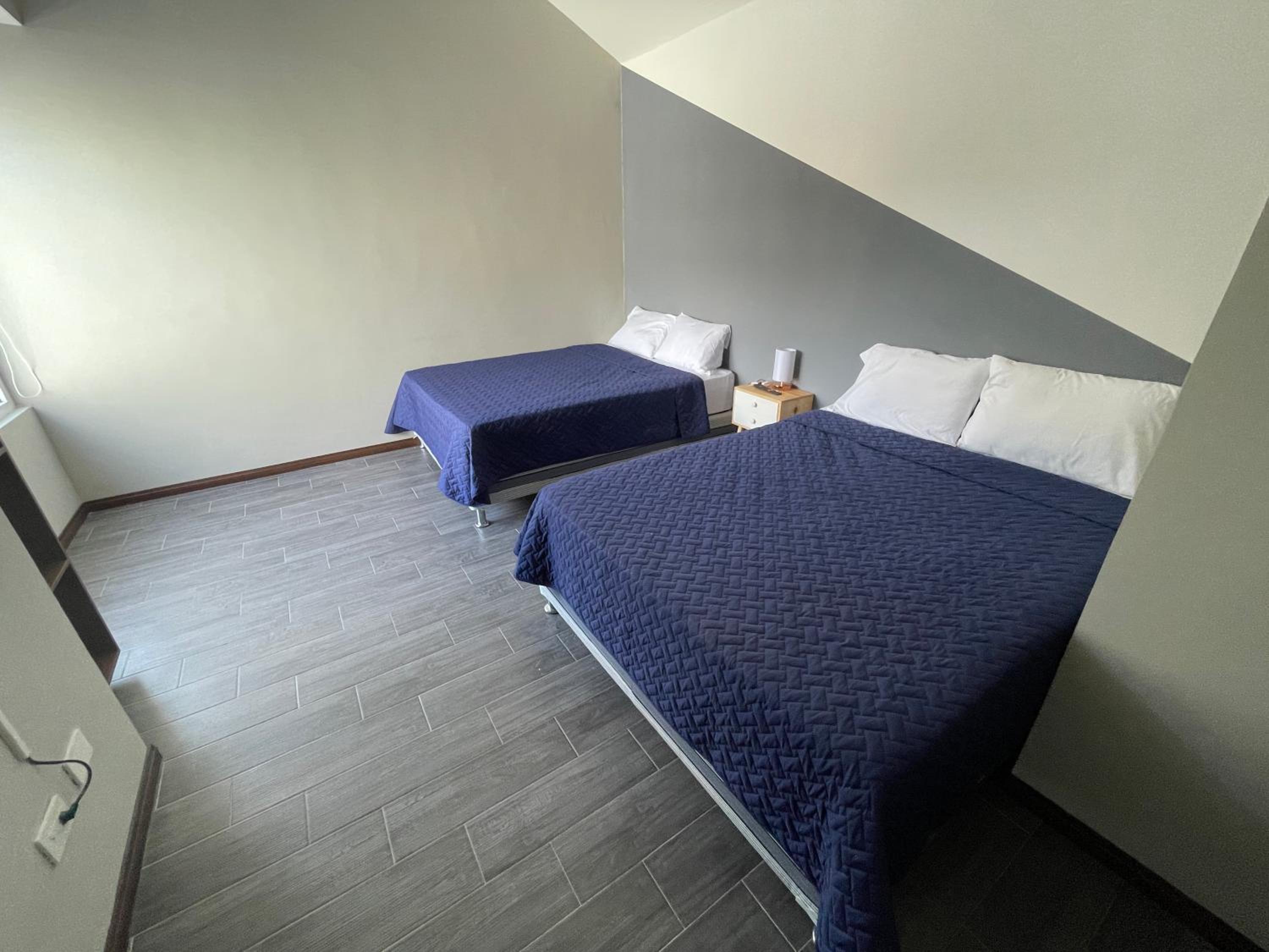 Economy Double Room photo 2