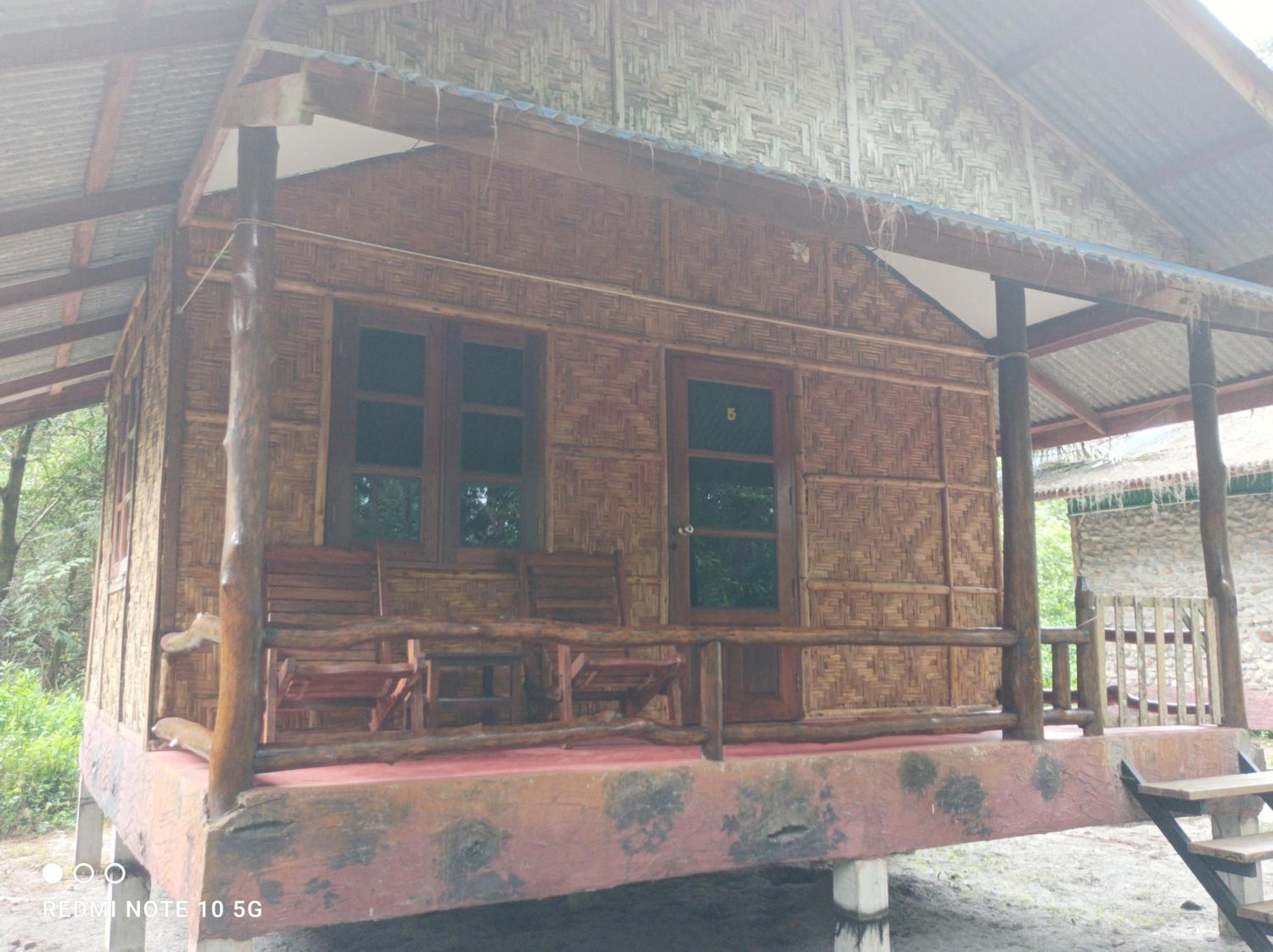 Bungalow with Sea View photo 2
