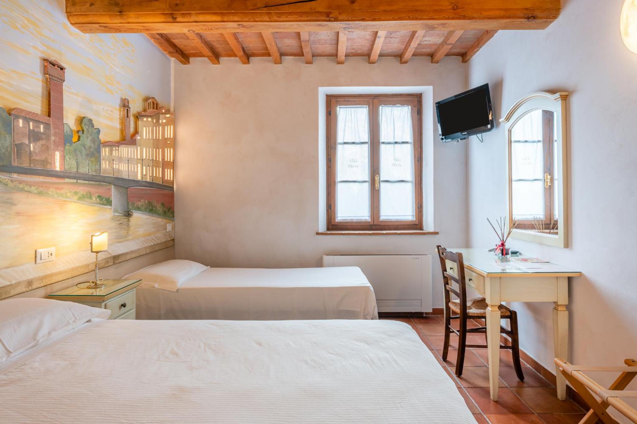 Triple Room - Photo 1