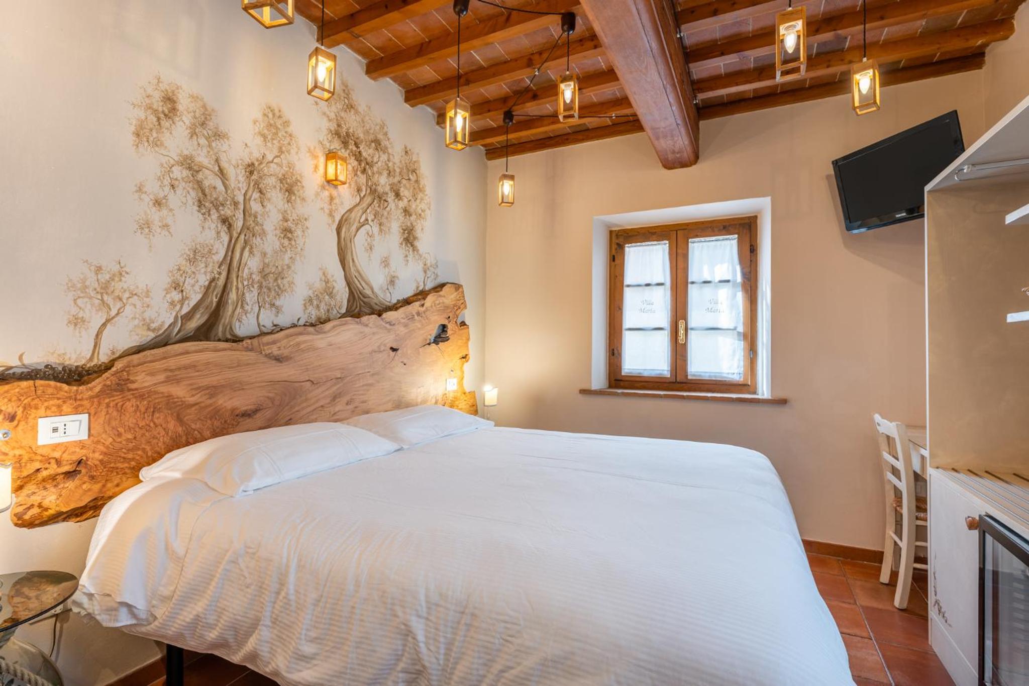 Double Room - Photo 14
