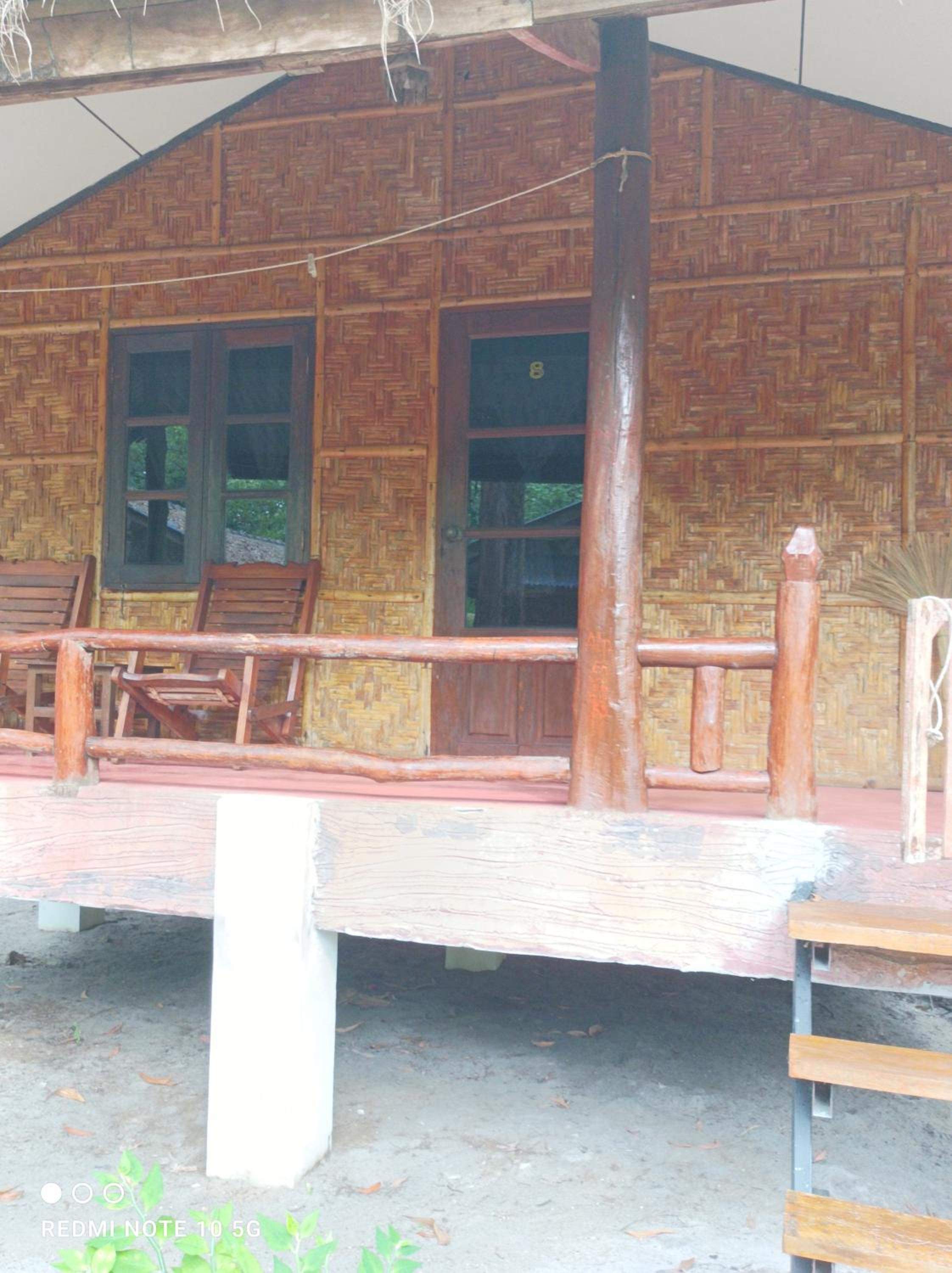 Bungalow with Garden View photo 2