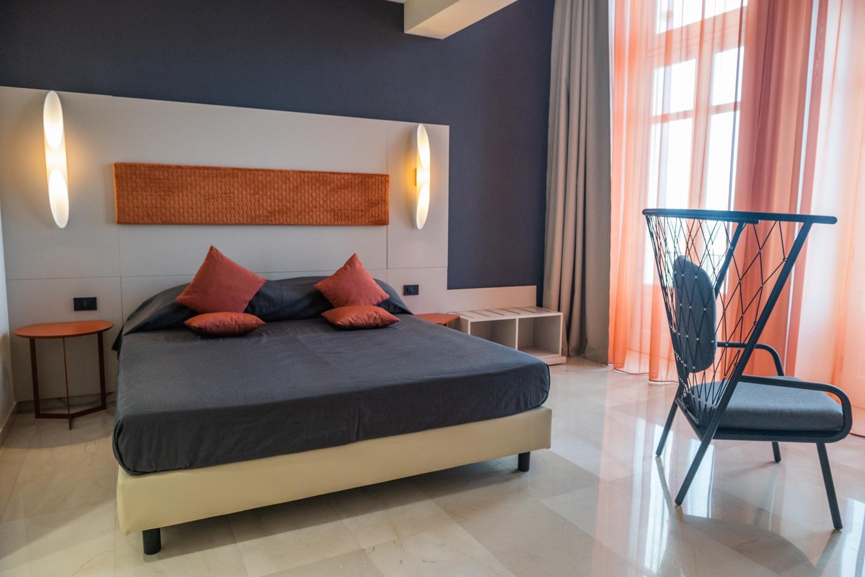 Junior Suite with Sea View - Photo 8
