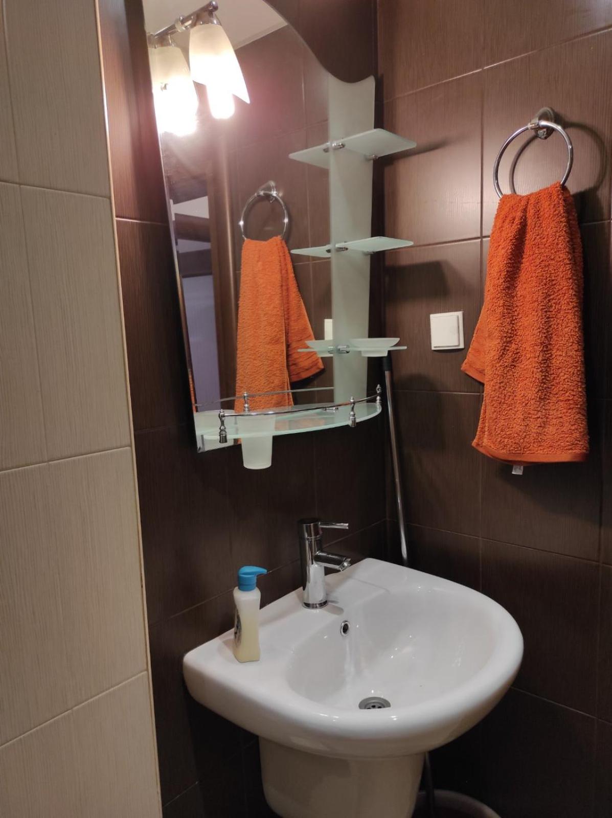 One-Bedroom Apartment - Photo 25