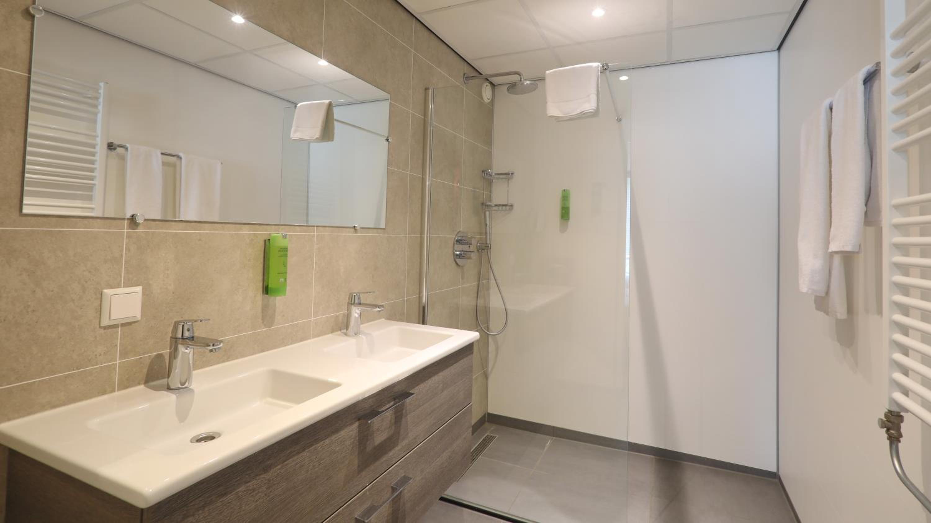 Apartment - Photo 8