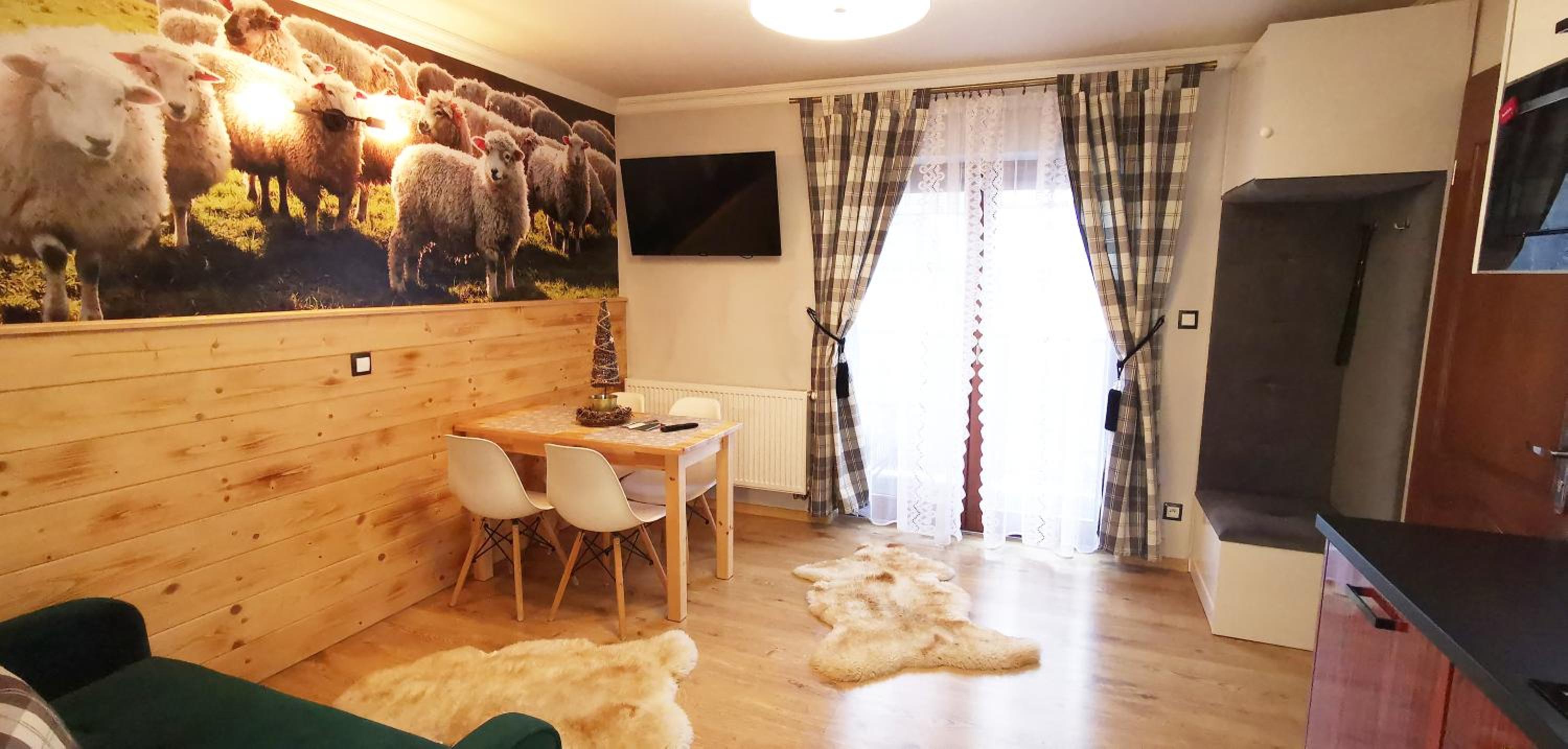 Deluxe Apartment - Photo 8