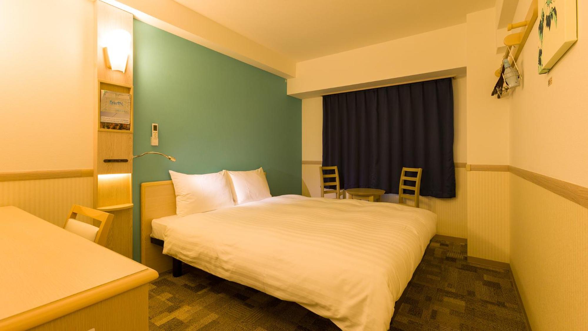 Double Room - Non-Smoking  - Photo 4