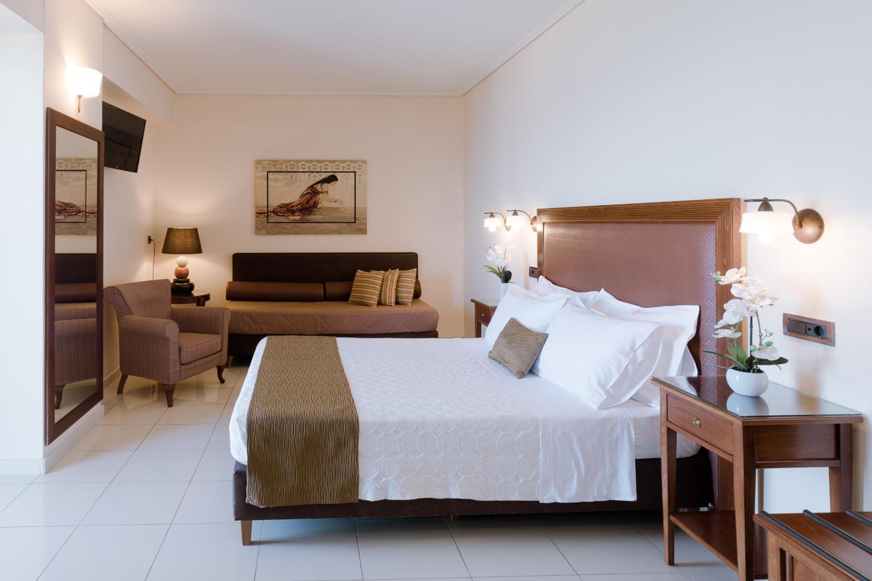 Executive Room with Sea View - Photo 3