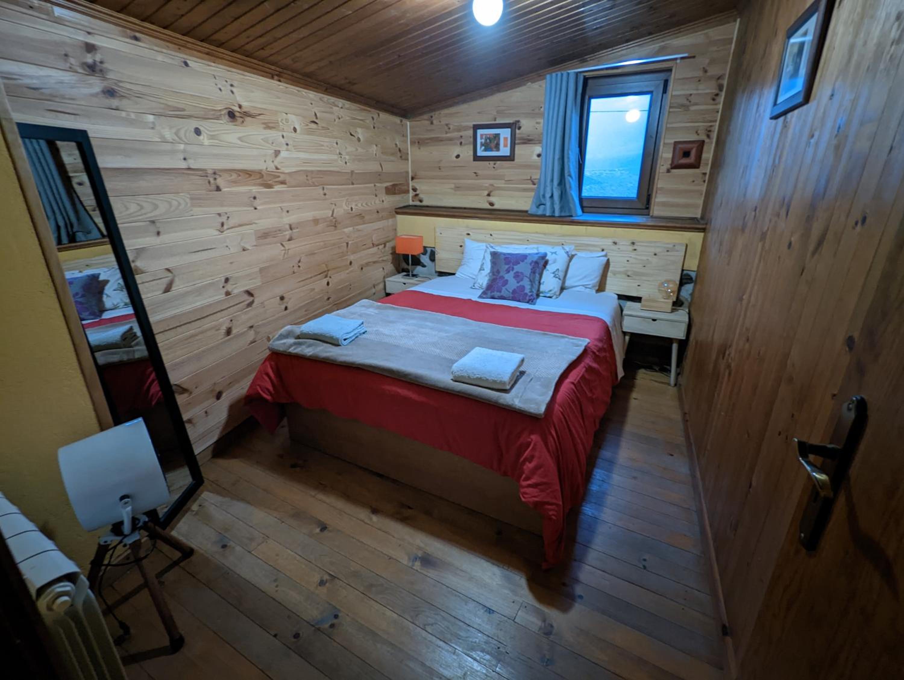 2 Schlafzimmer Chalet (4 Erwachsene)