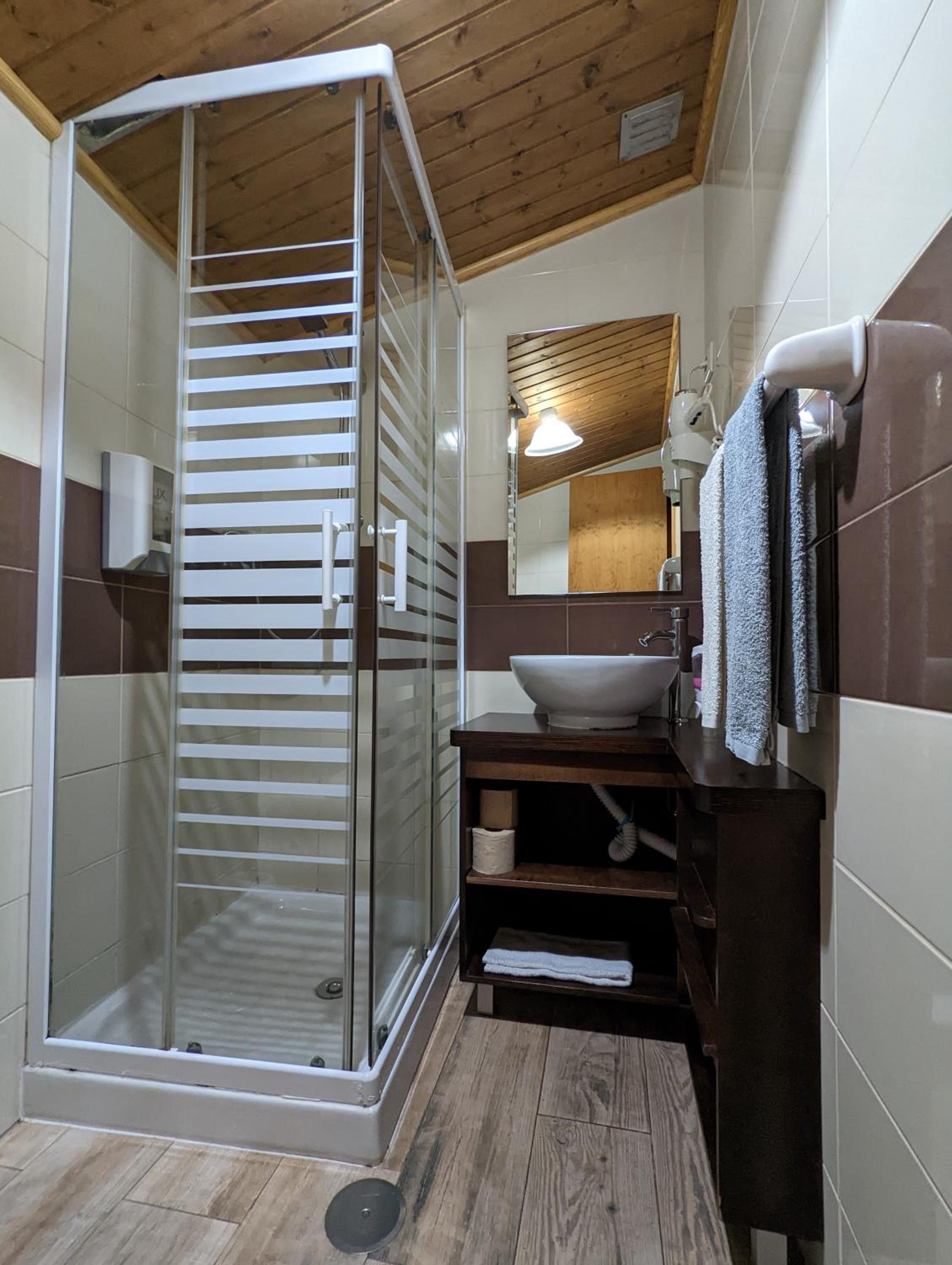 One-Bedroom House photo 3