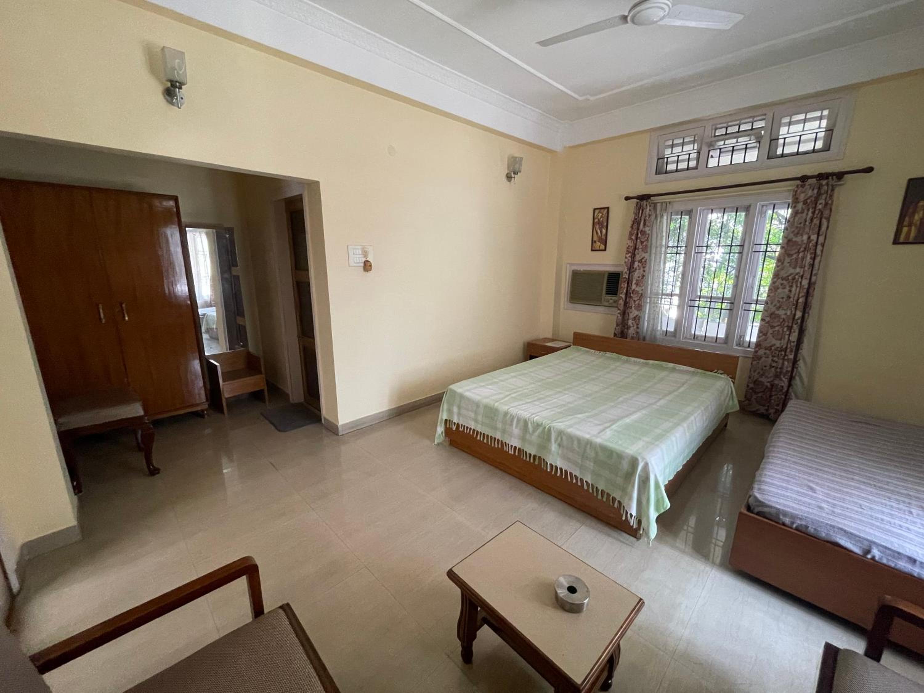 Triple Room with Balcony photo 3