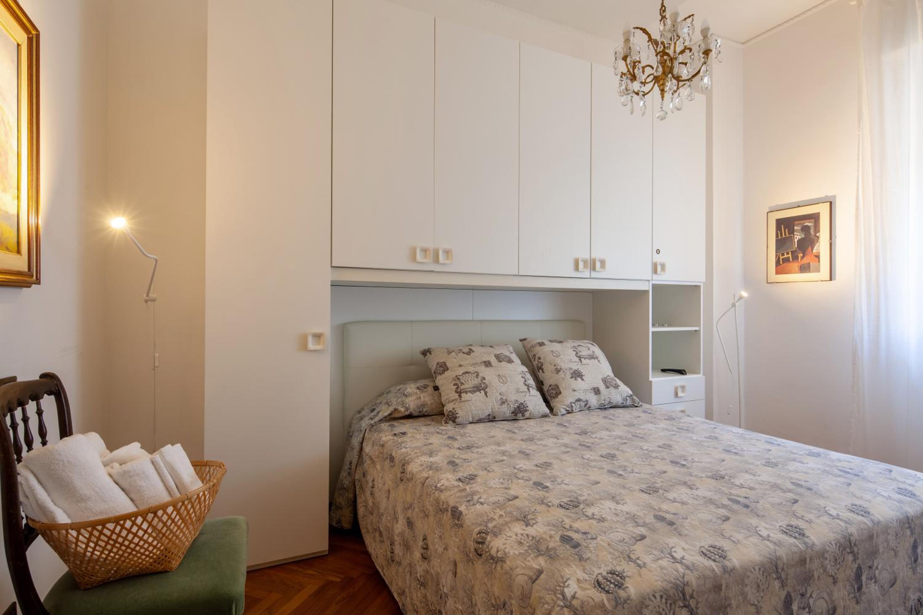 Two-Bedroom Apartment - Photo 20