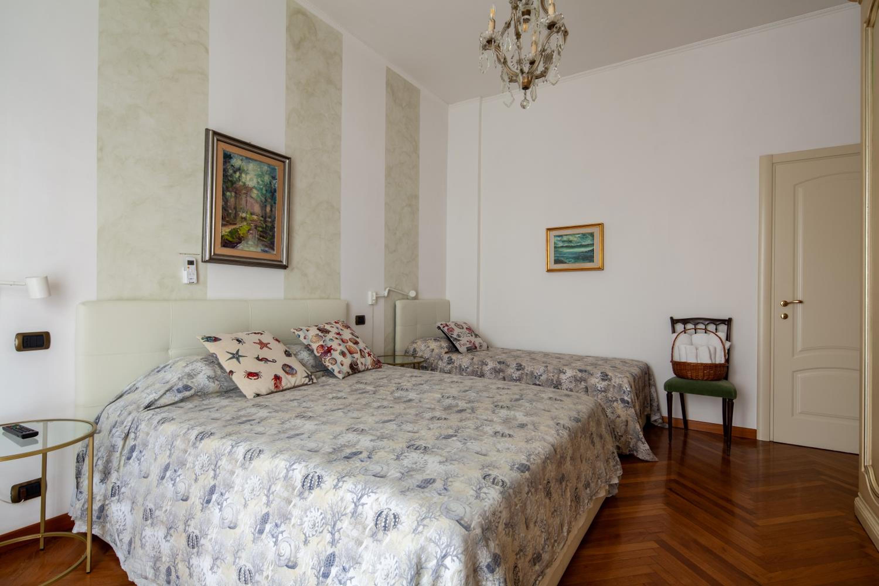 Two-Bedroom Apartment - Photo 15