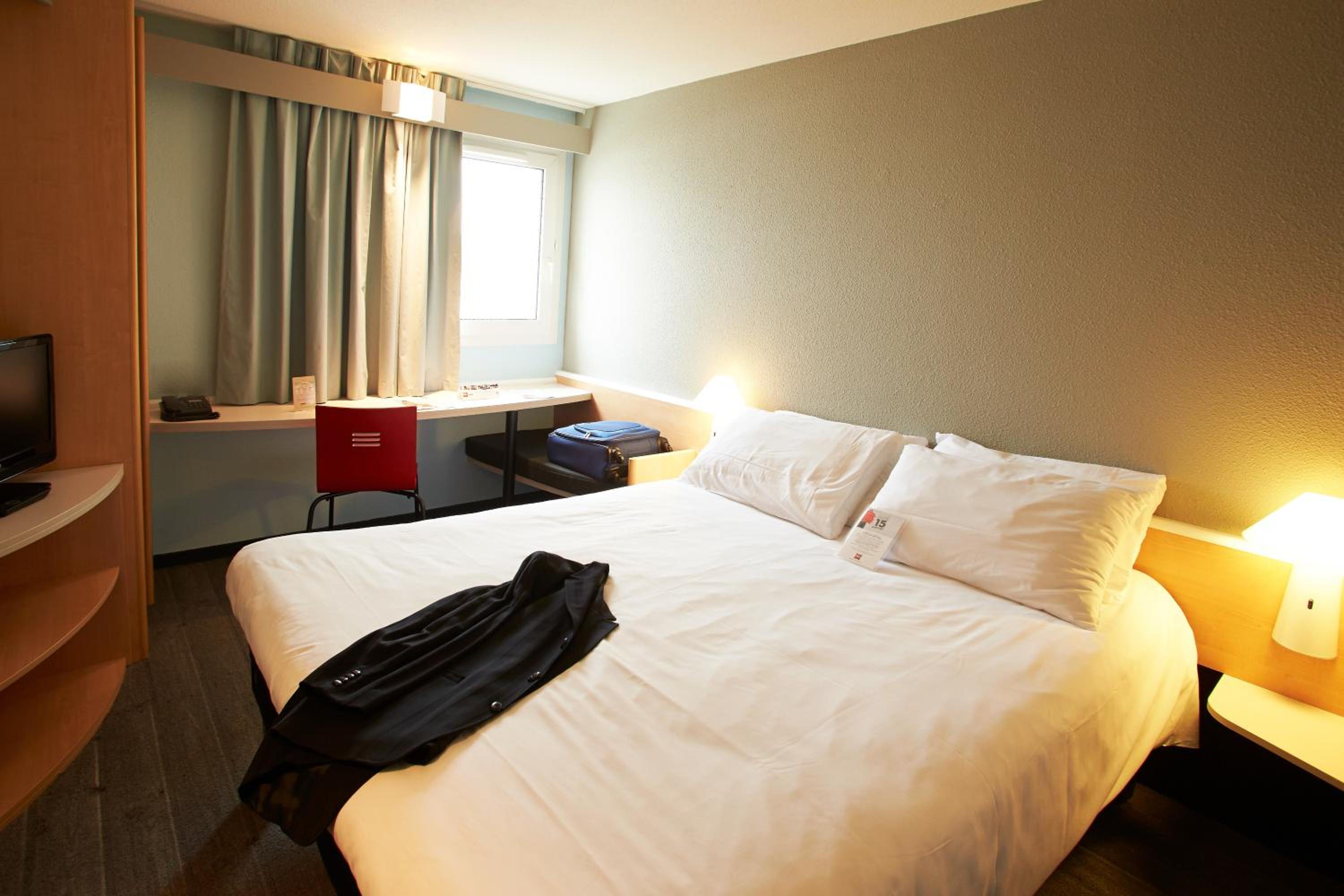 Standard Double Room - Photo 5