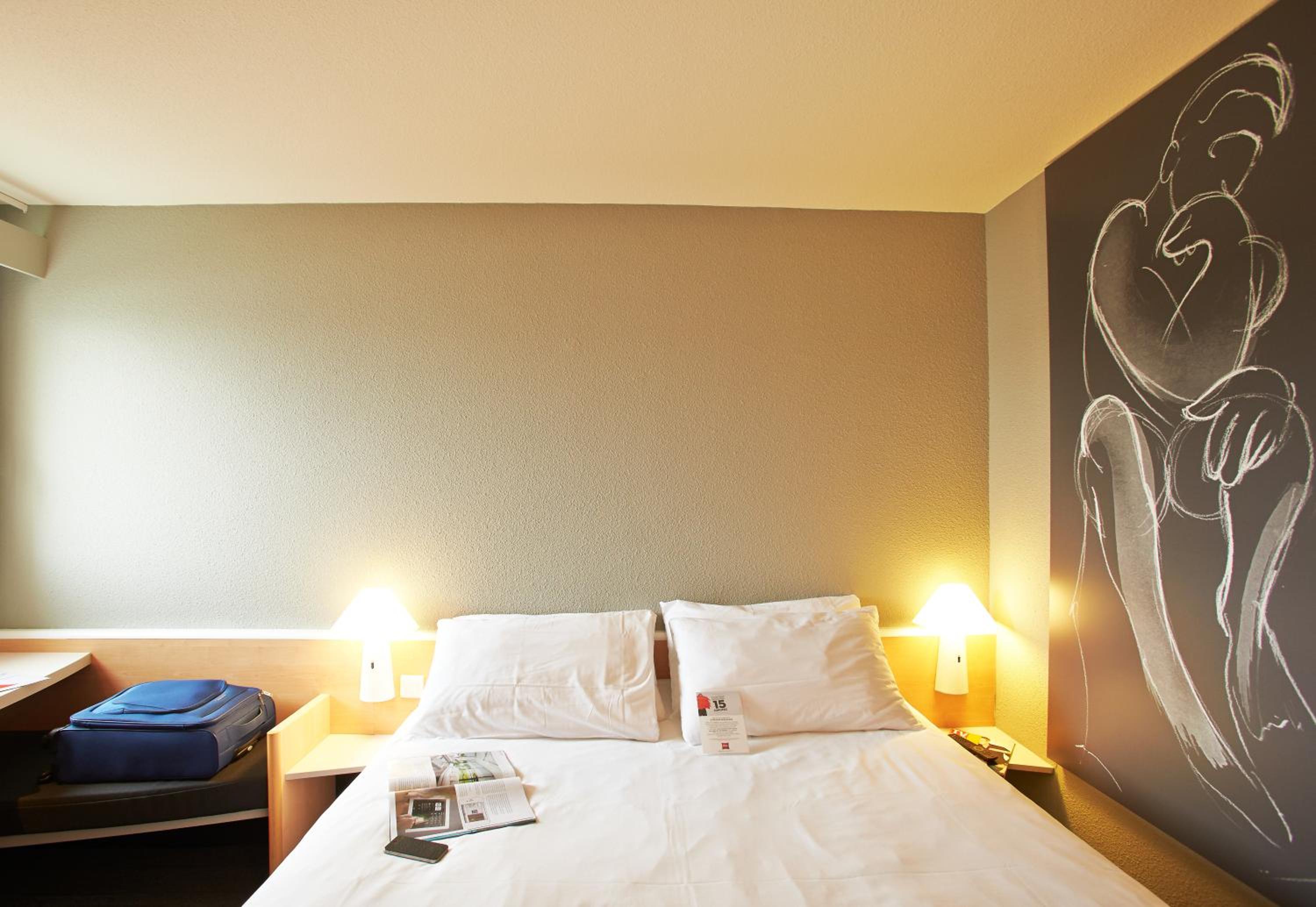 Standard Double Room - Photo 4