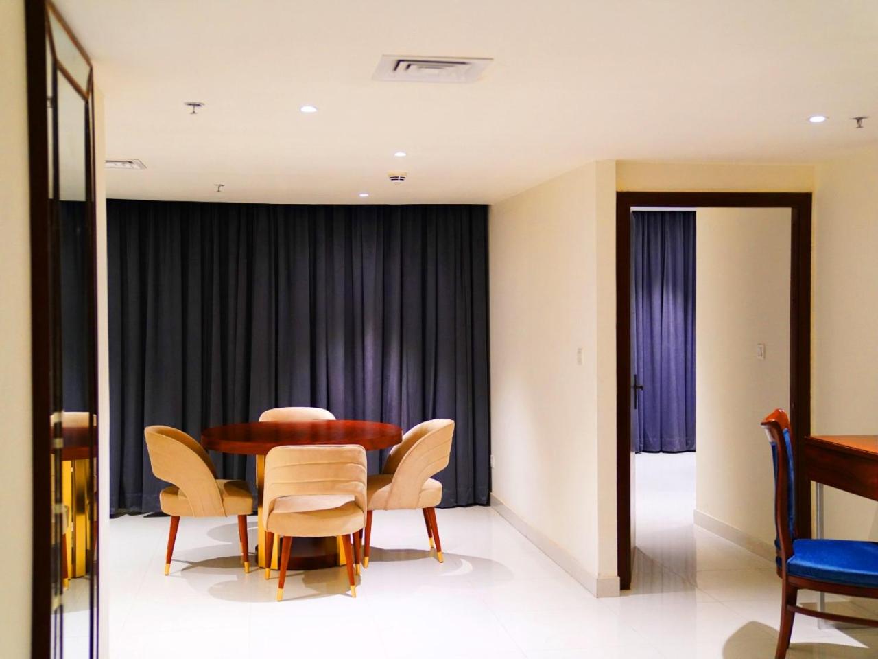 Two-Bedroom Apartment - Photo 5