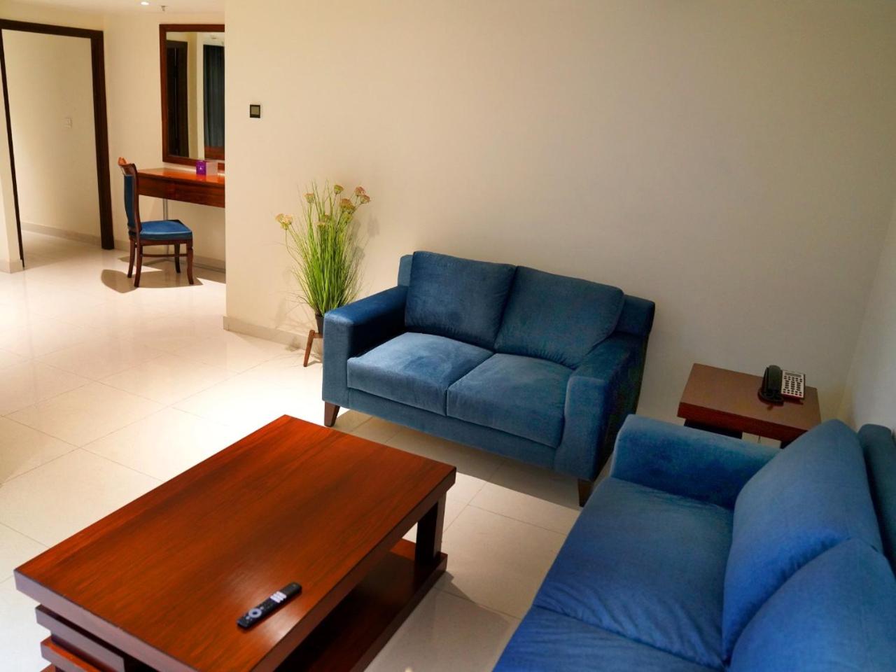 Two-Bedroom Apartment - Photo 9