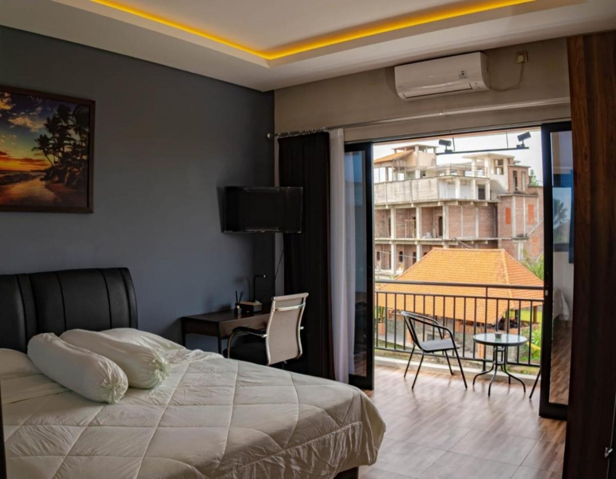 Double Room with Balcony