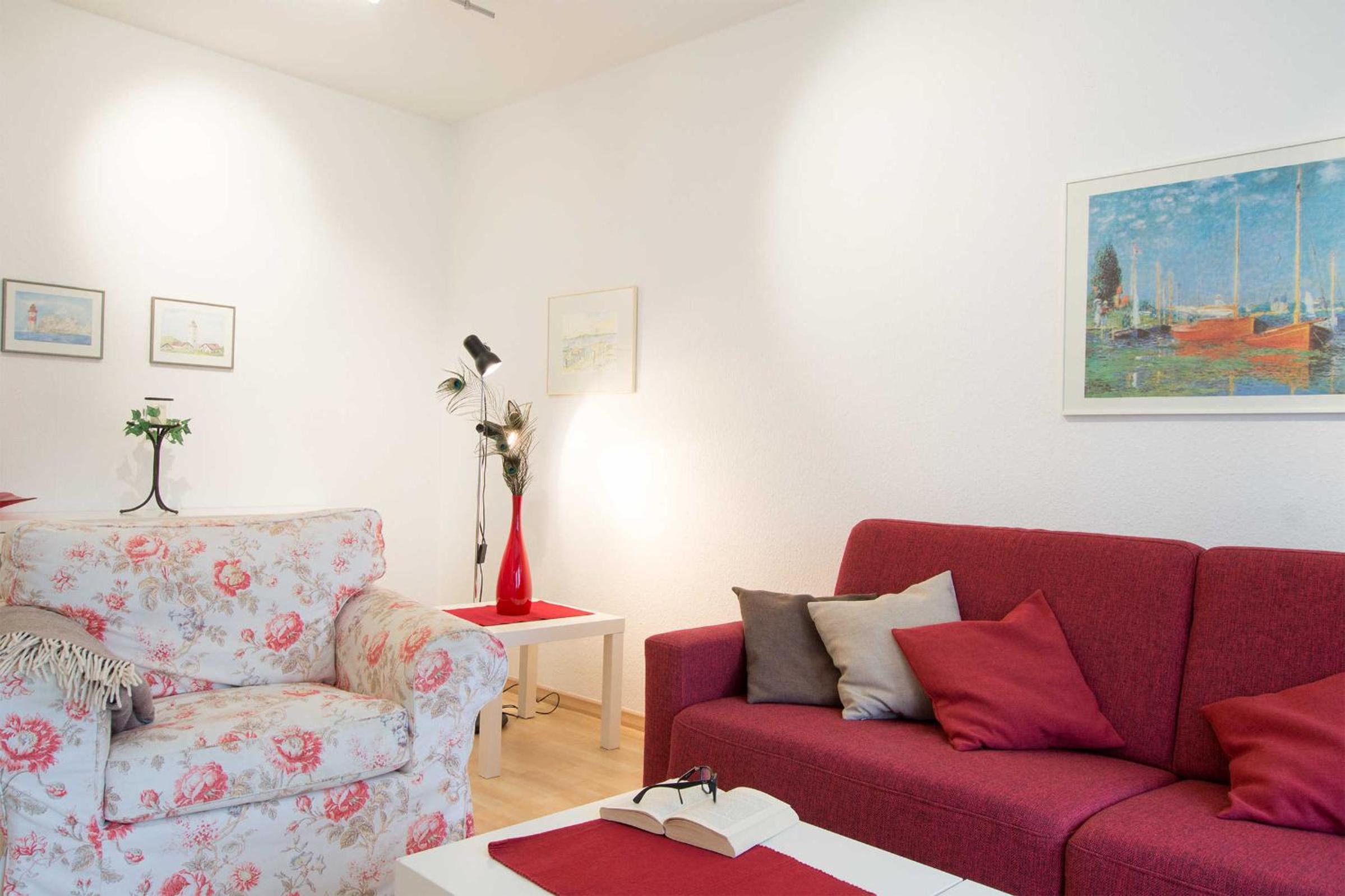 Apartment with Terrace photo 2