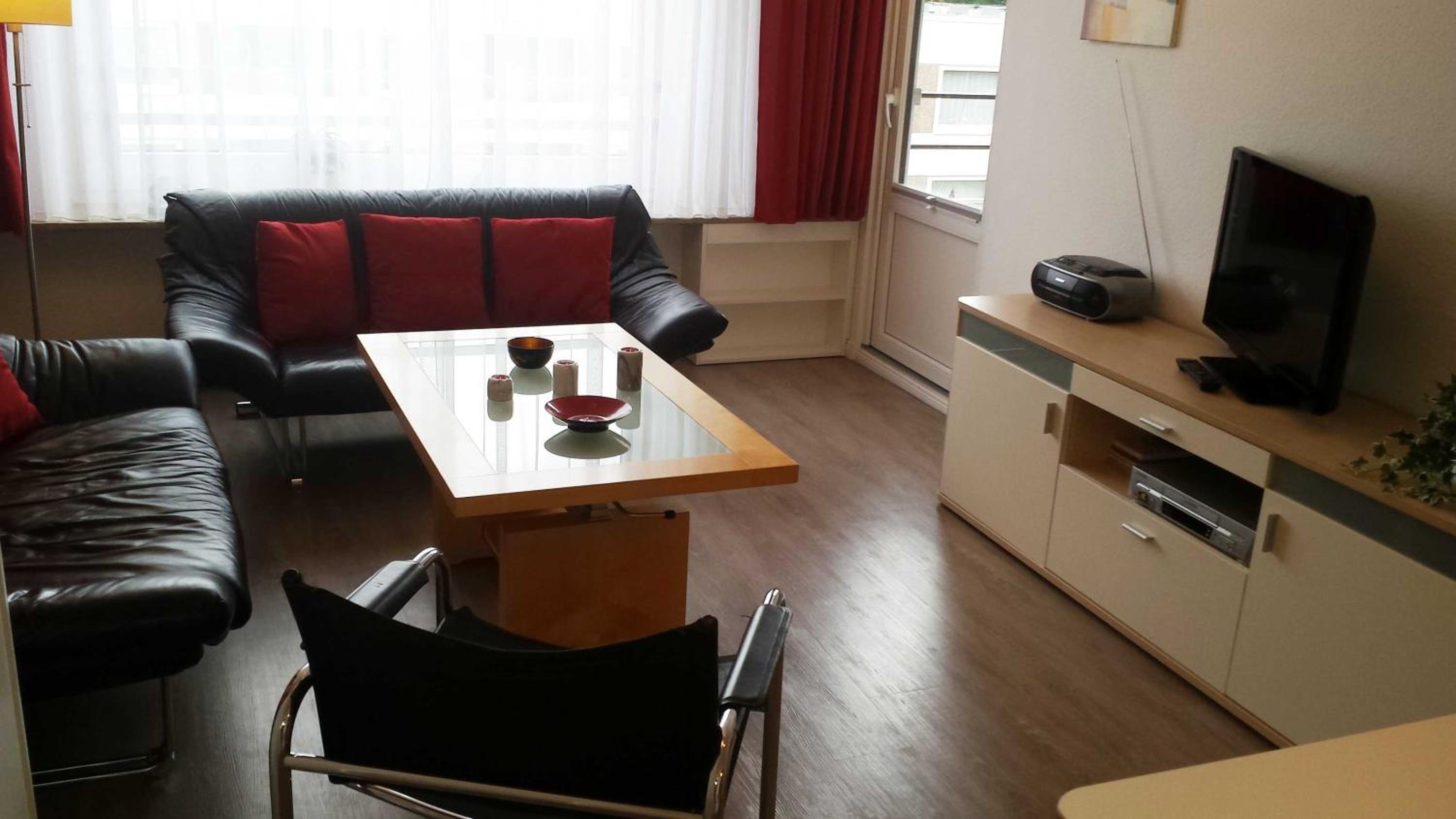 Apartment with Balcony photo 1