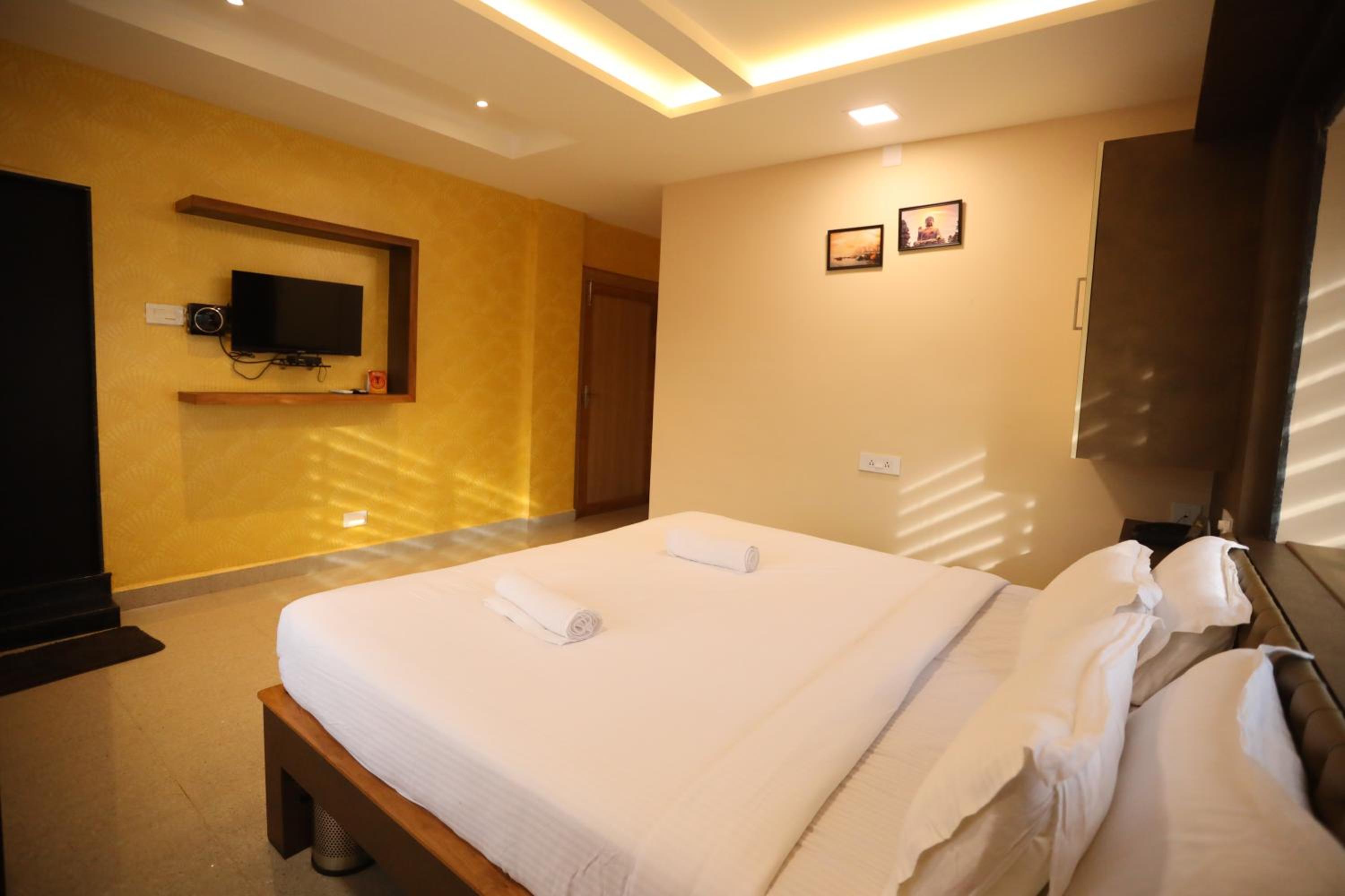 Superior King Room photo 3
