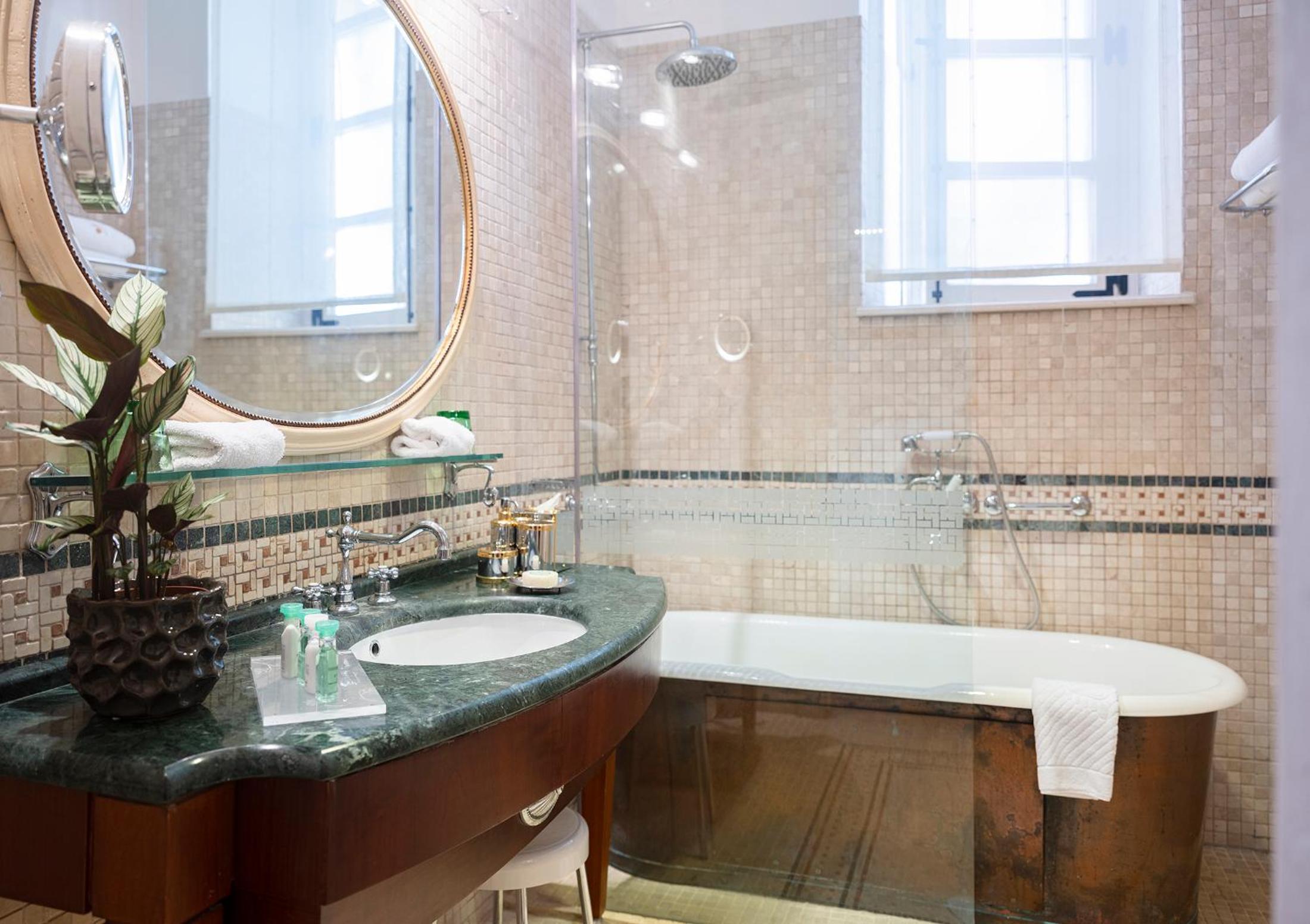 Heritage Suite